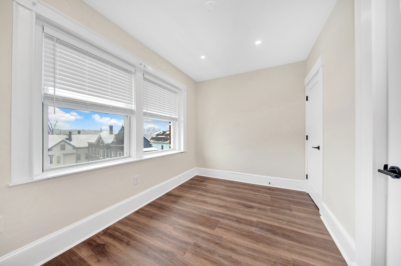 Photos of apartment on School St.,Boston MA 02119