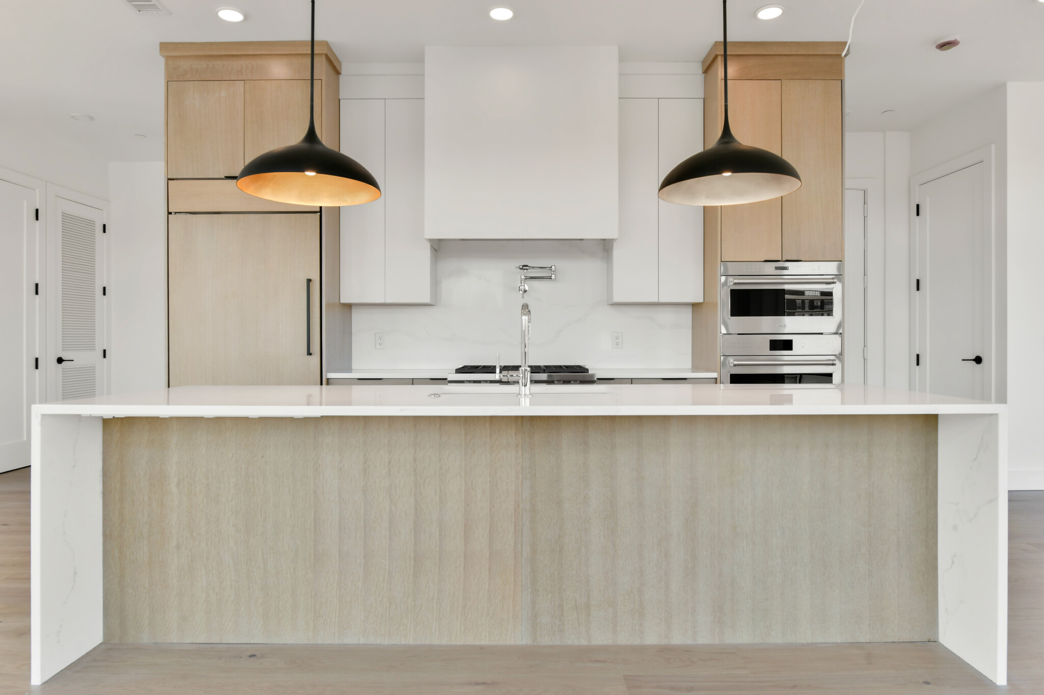 Photos of apartment on Brookline,Brookline MA 02446