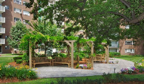 100 Memorial Dr, Area 2/MIT