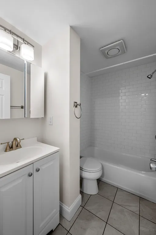 Photos of apartment on main St.,Melrose MA 02176