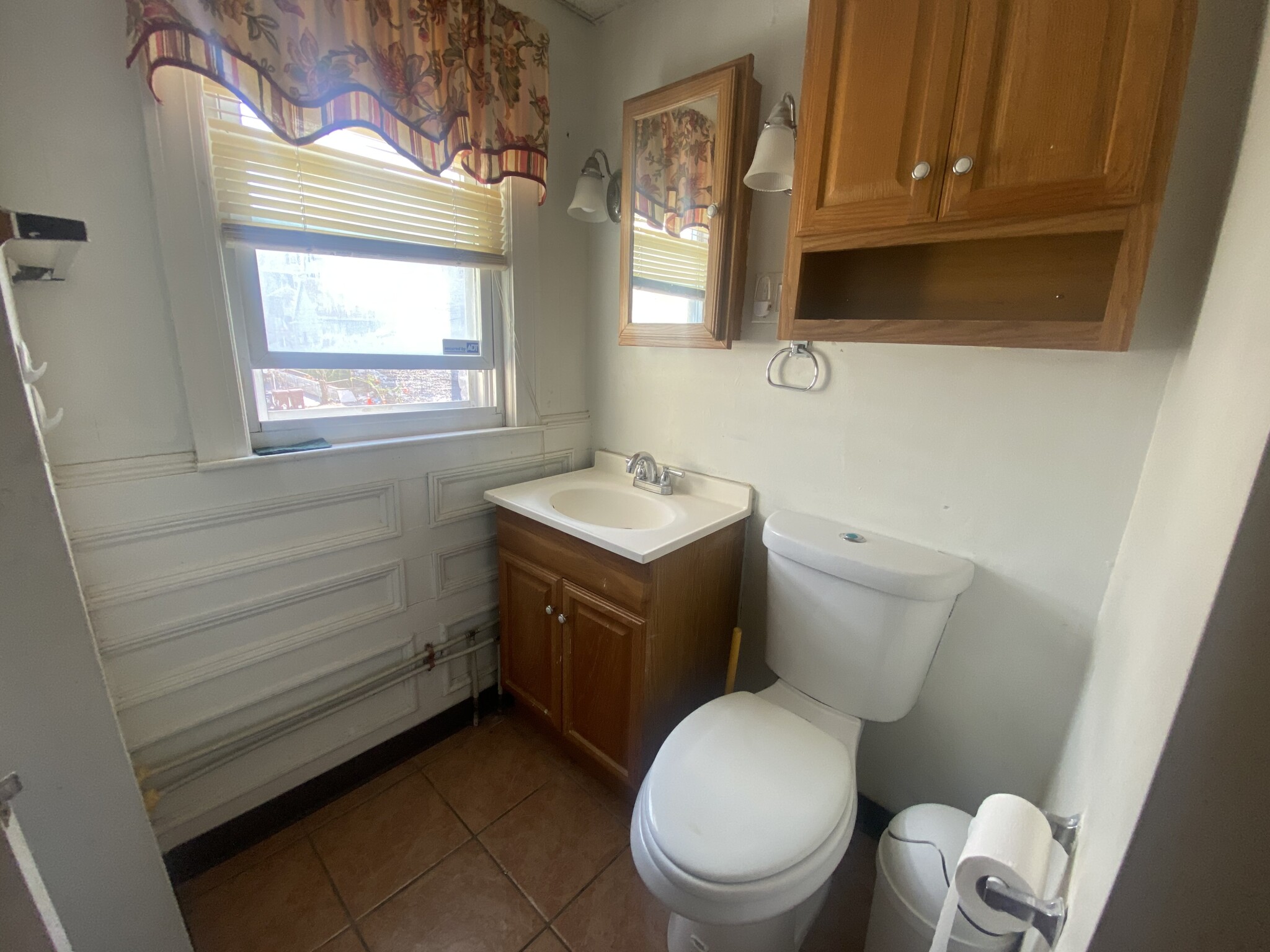 Photos of apartment on FERRY St.,Everett MA 02149