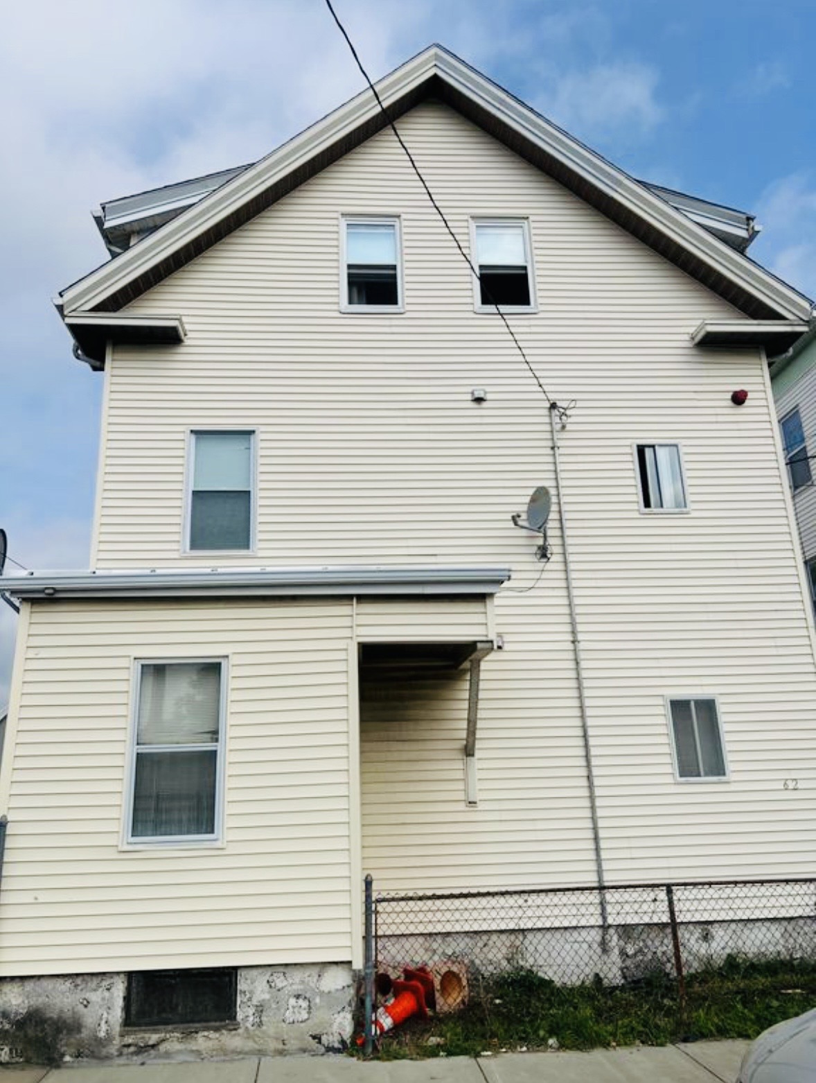 62 Greenwich St. — Dorchester