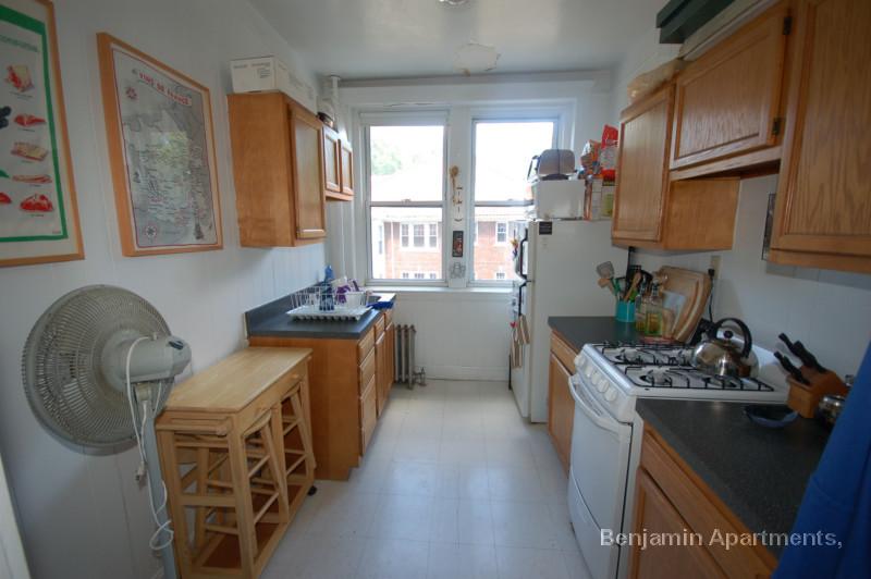 1800 Commonwealth Ave, Brighton