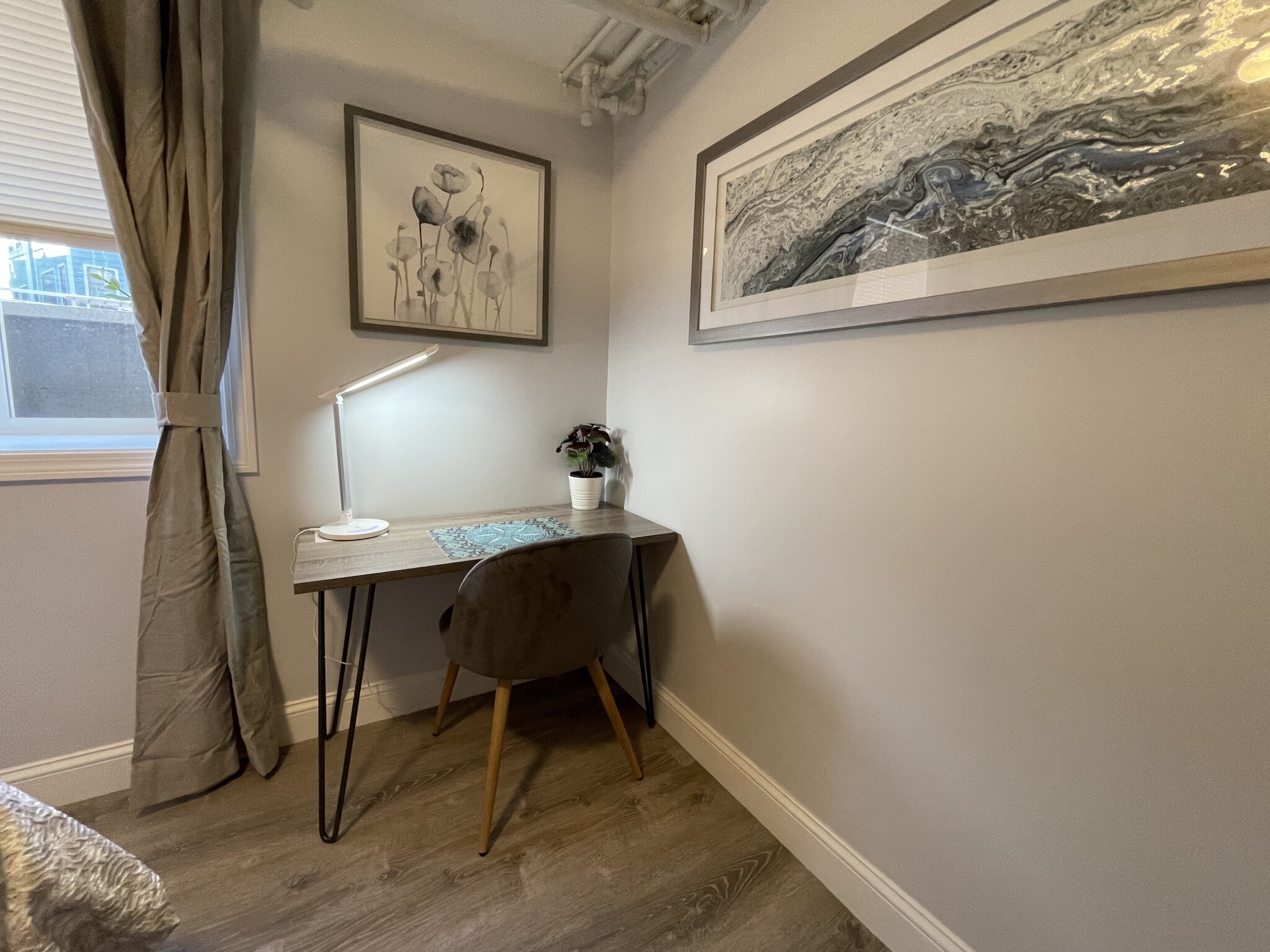 Photos of apartment on Irving St.,Cambridge MA 02138