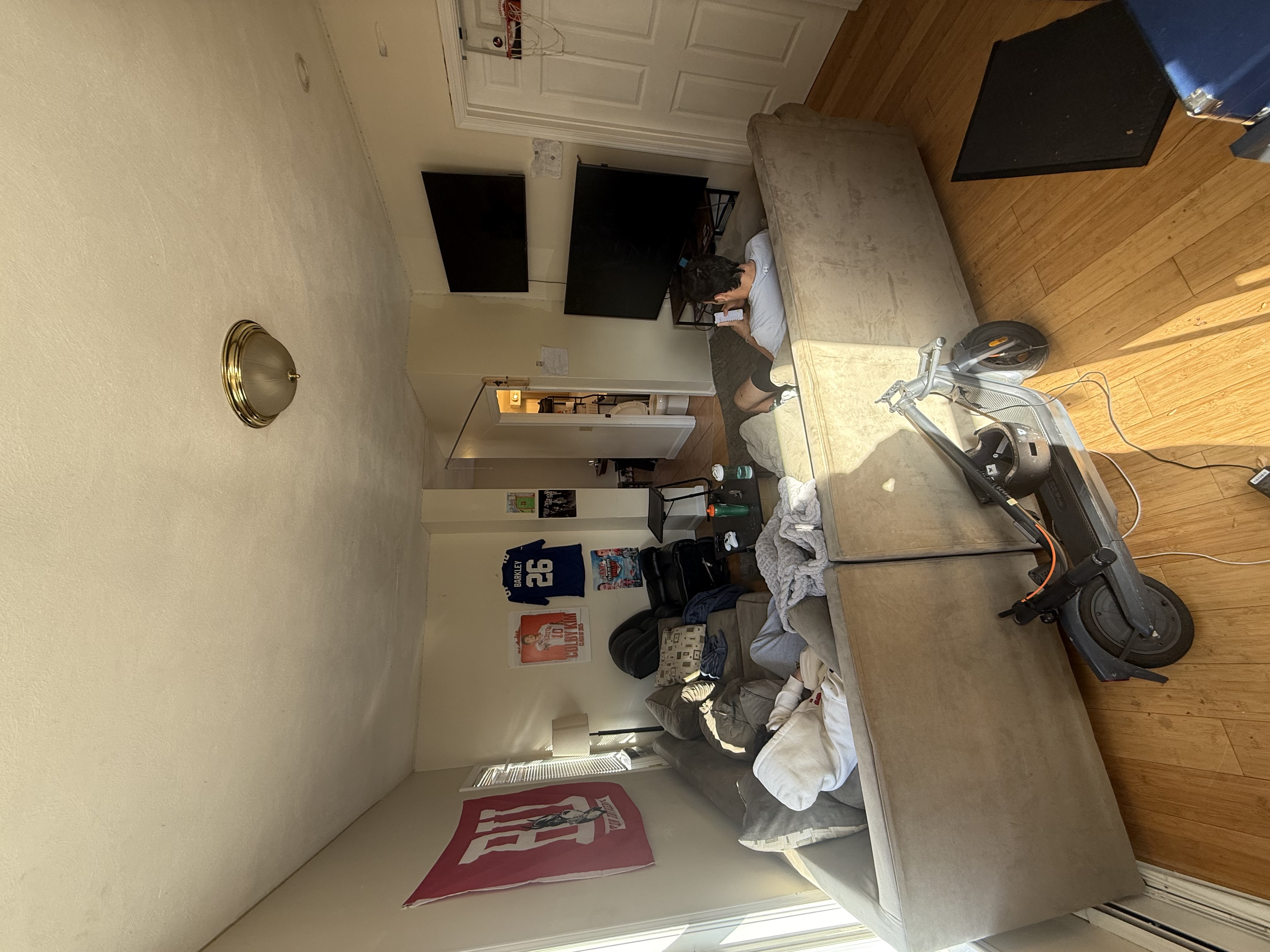 Photos of apartment on Pratt St.,Boston MA 02134