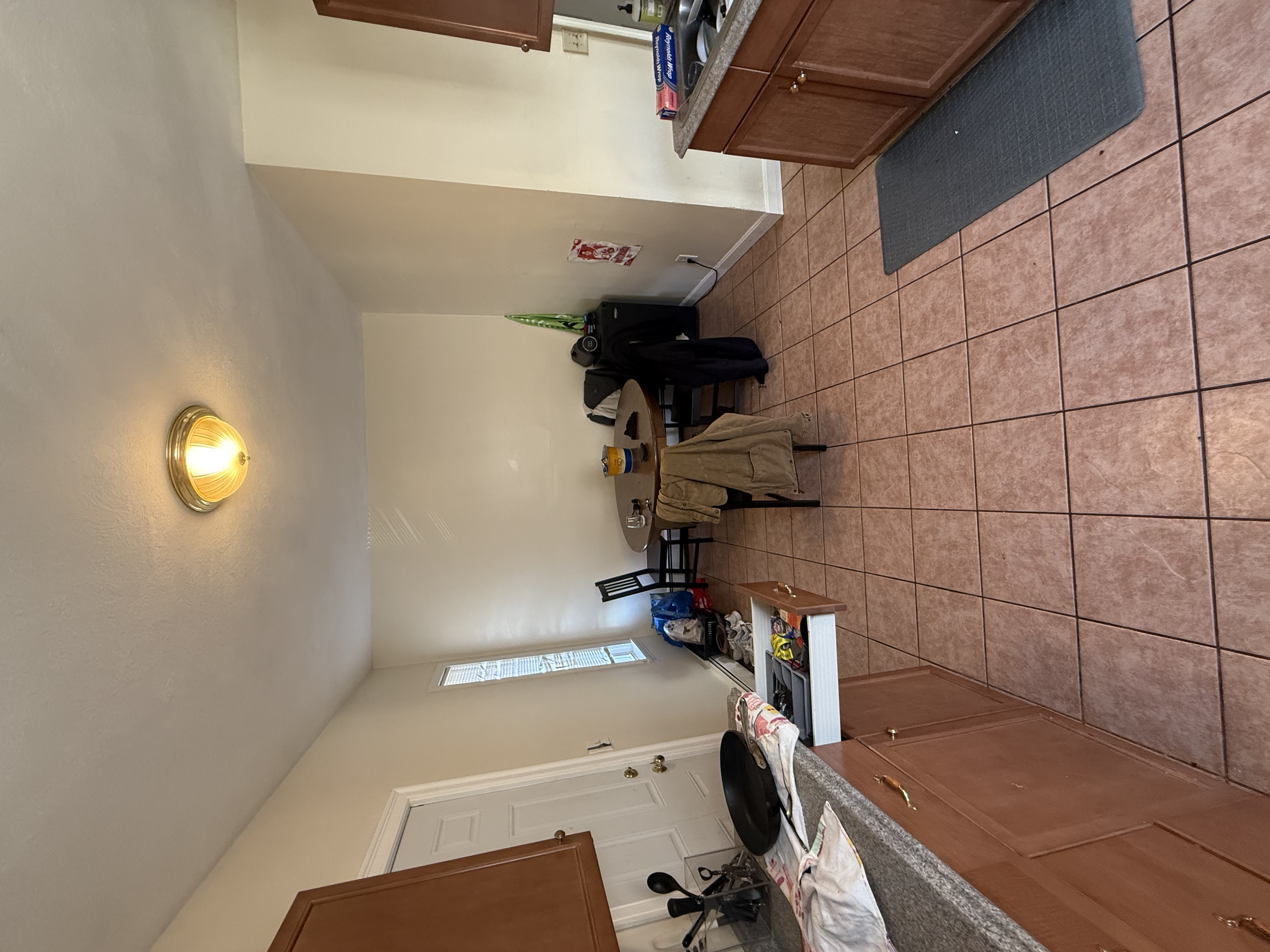 Photos of apartment on Pratt St.,Boston MA 02134