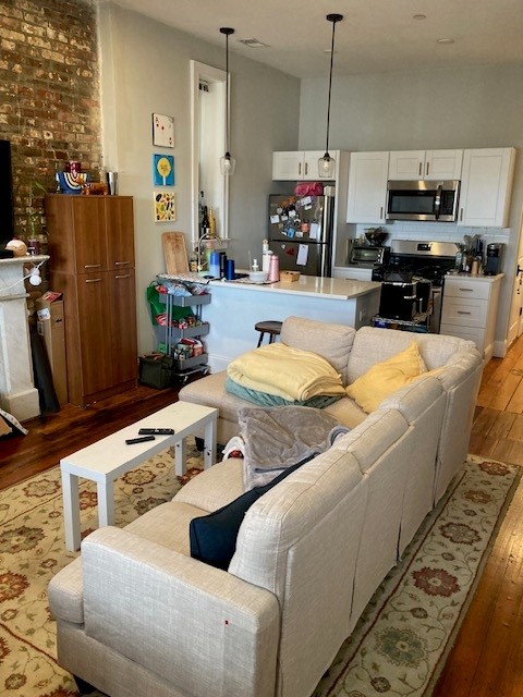 Photos of apartment on Sumner St.,Boston MA 02128