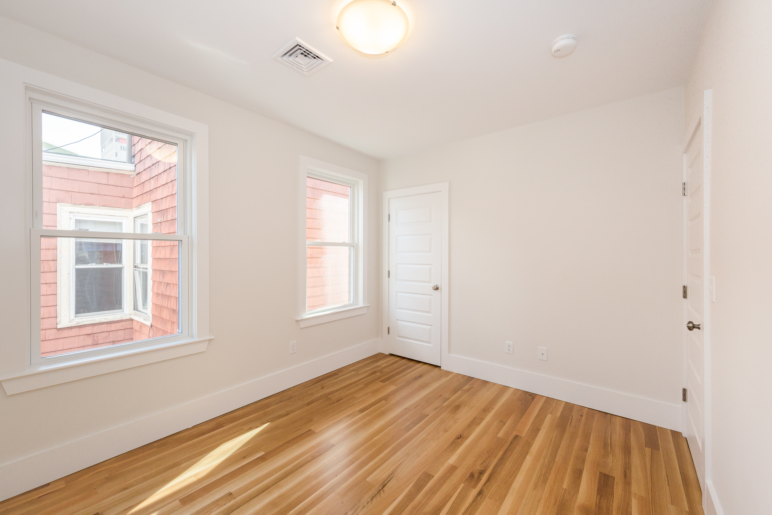 Photos of apartment on Second St.,Cambridge MA 