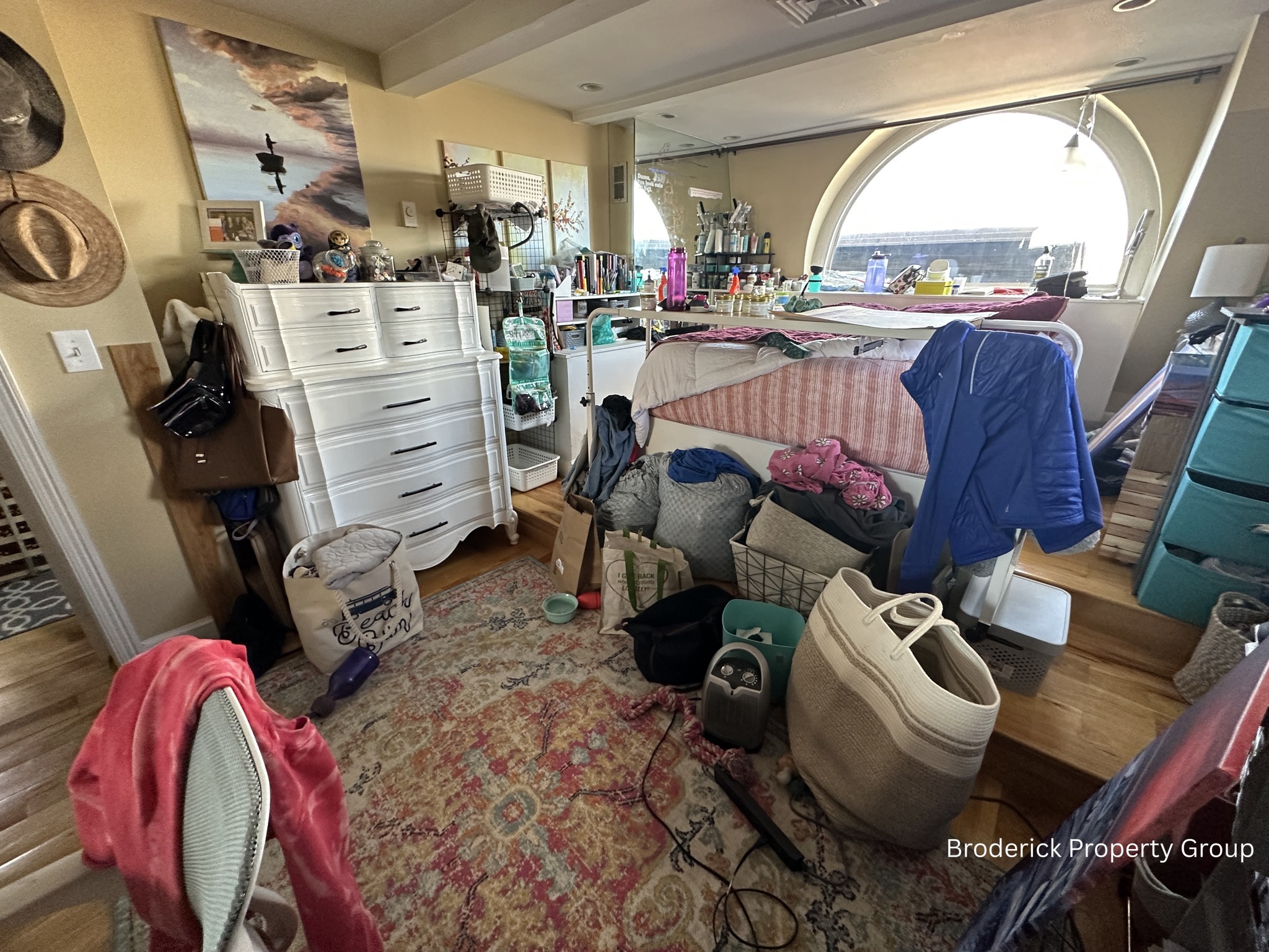 Photo 18