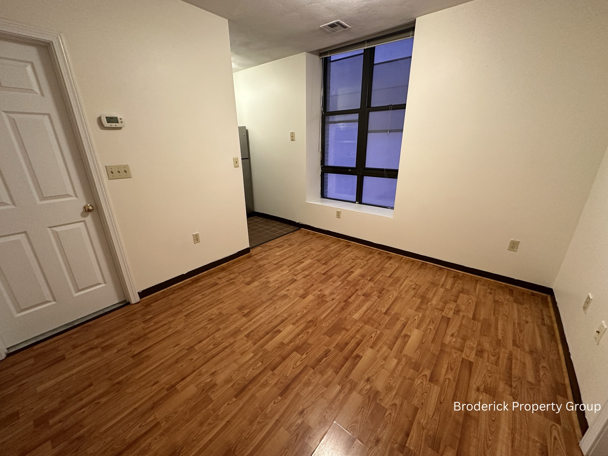 1 bedroom apartment at 81 Essex St., Chinatown, Boston