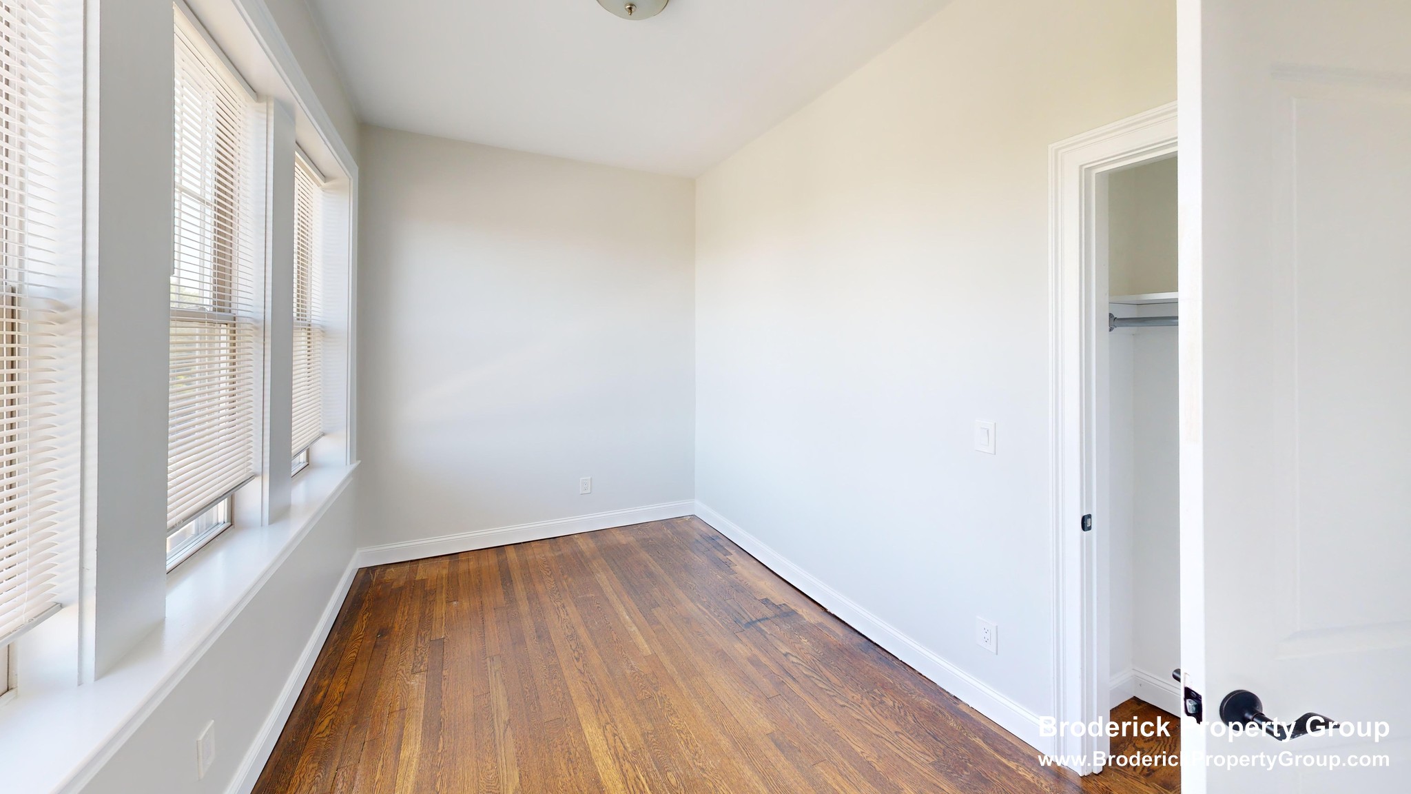 2 bedroom apartment at 2017 Commonwealth Ave., Brighton, Boston