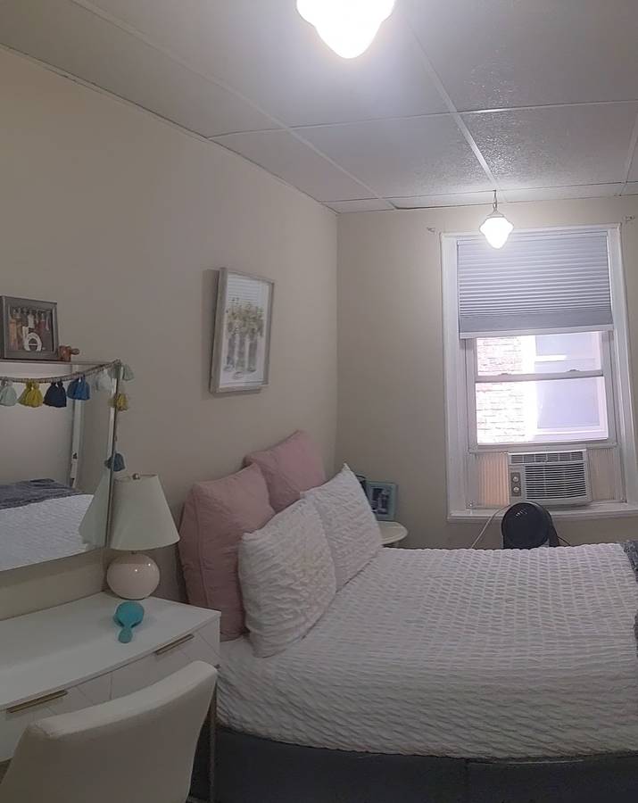 Photos of apartment on Commonwealth Ave.,Boston MA 02134