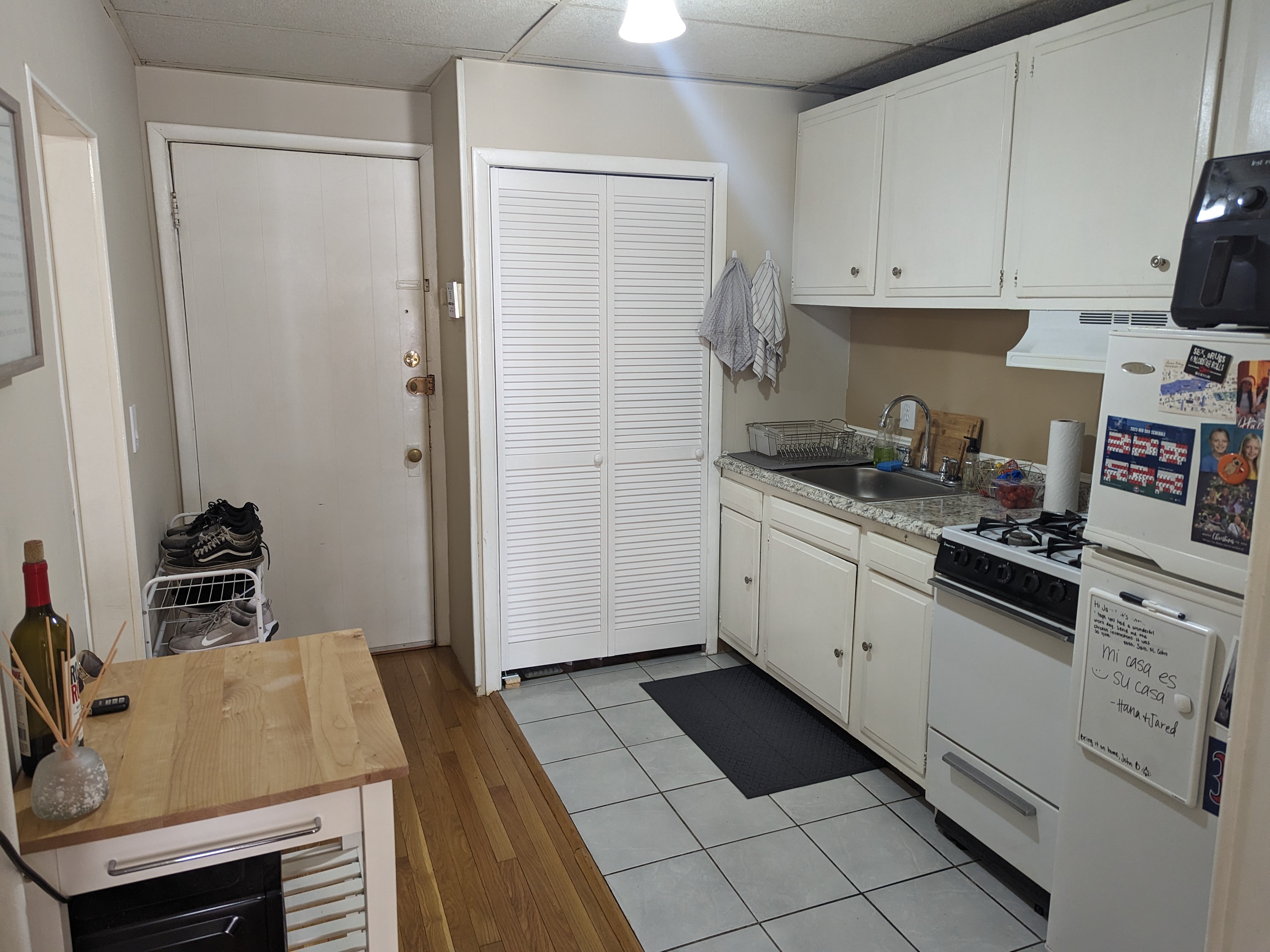 Photos of apartment on Commonwealth Ave.,Boston MA 02134
