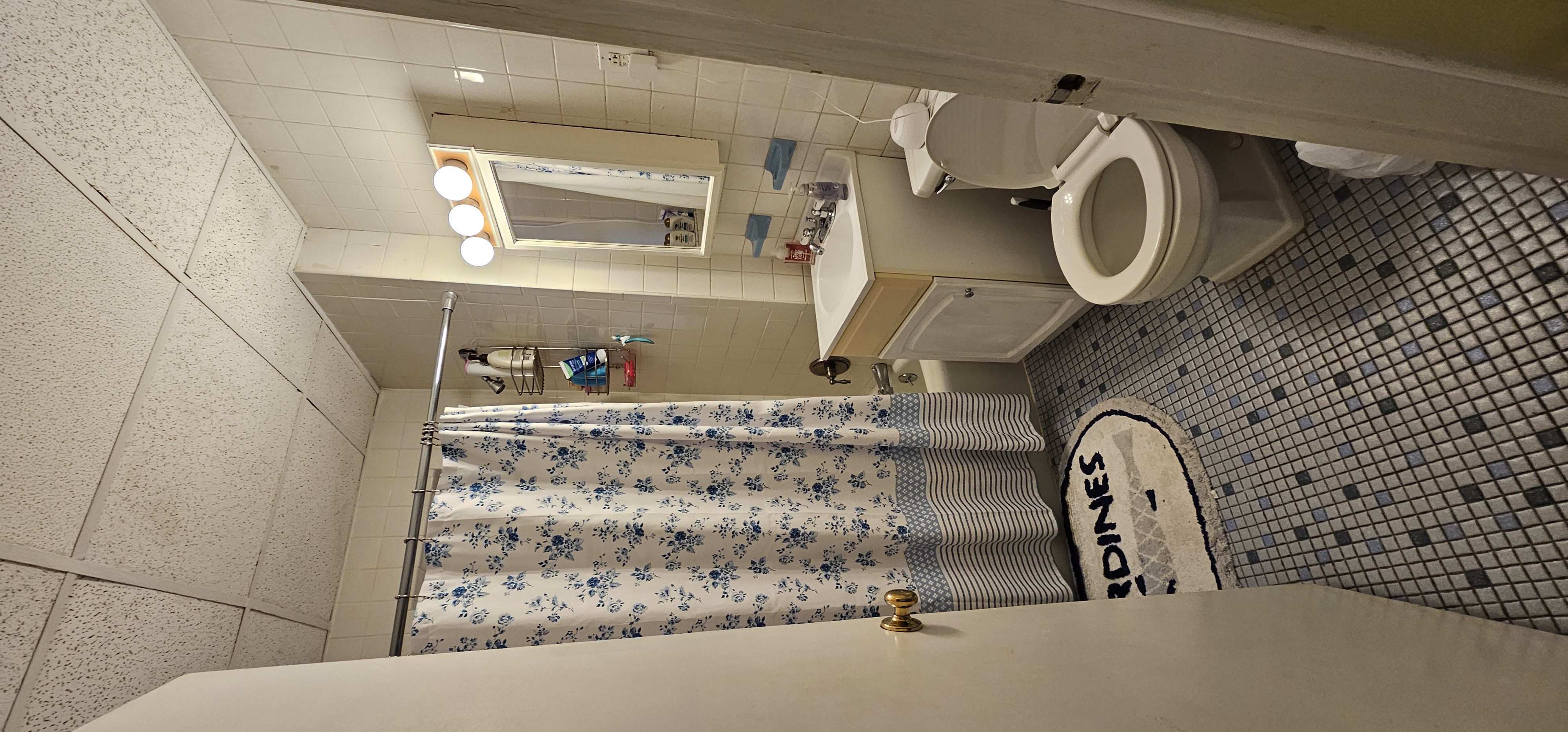 Photos of apartment on Commonwealth Ave.,Boston MA 02134