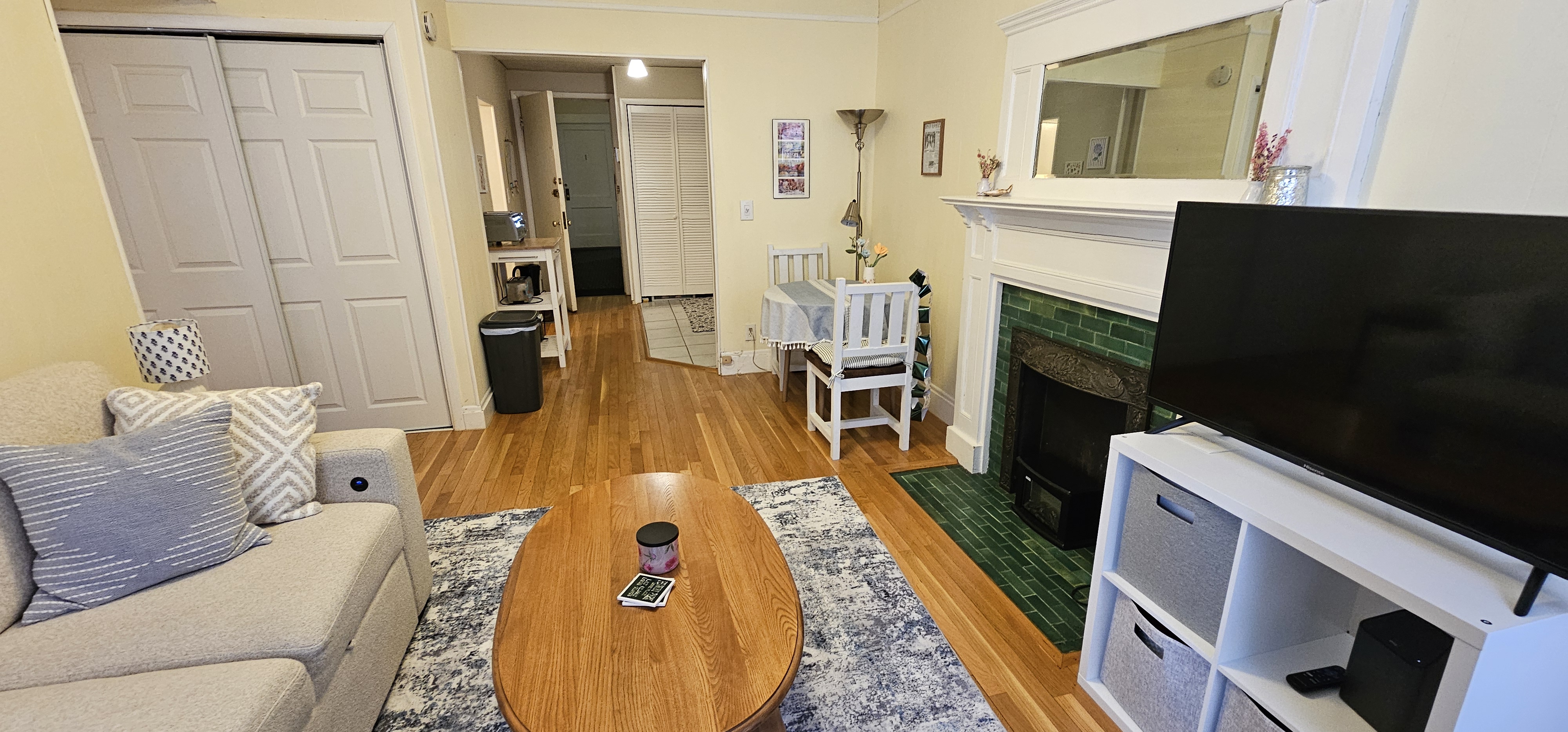 Photos of apartment on Commonwealth Ave.,Boston MA 02134