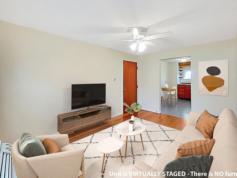 Photos of apartment on Friend St.,Waltham MA 02453
