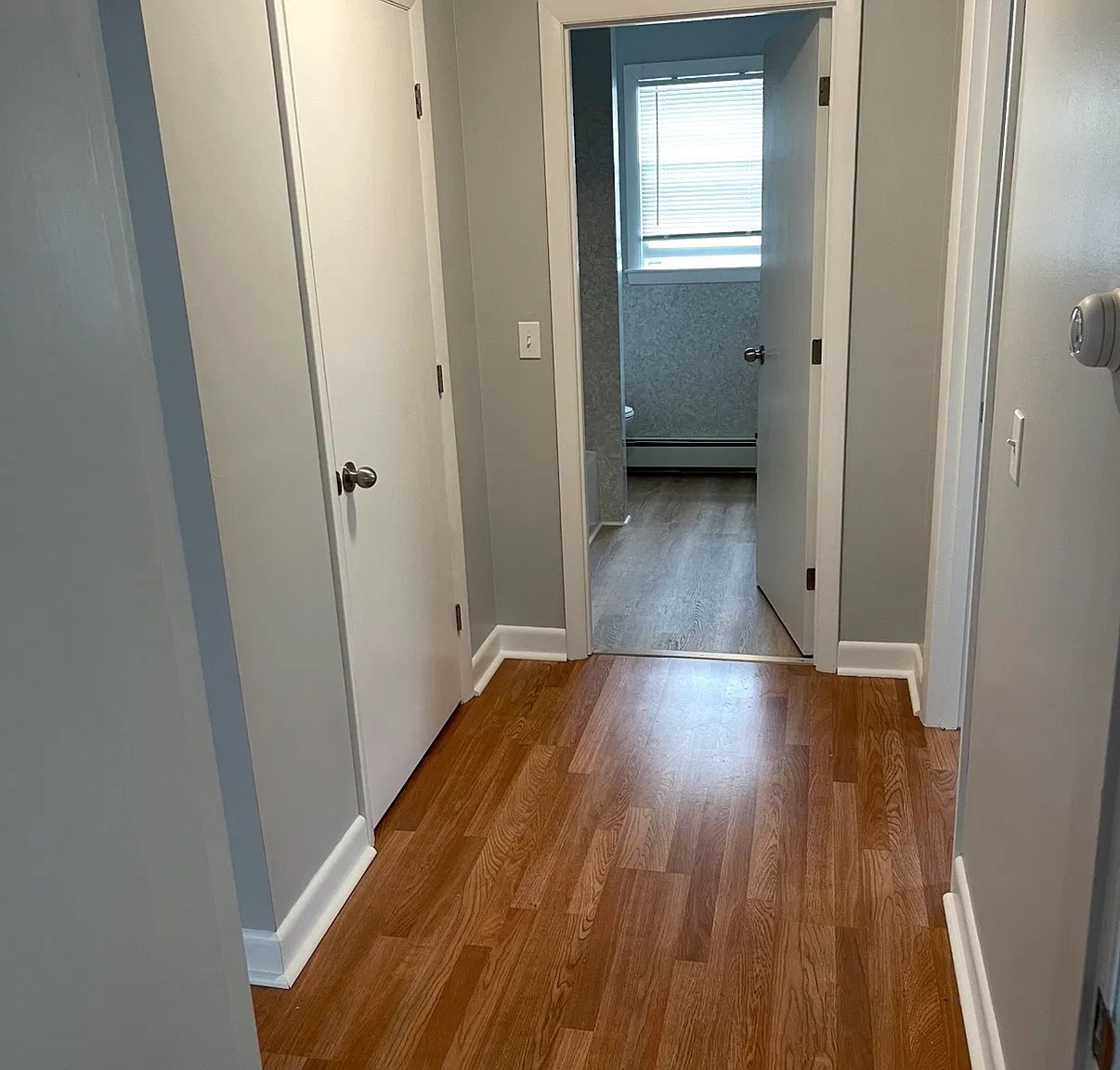 Photo 2 of 5 Lawrence Ave. Unit 4