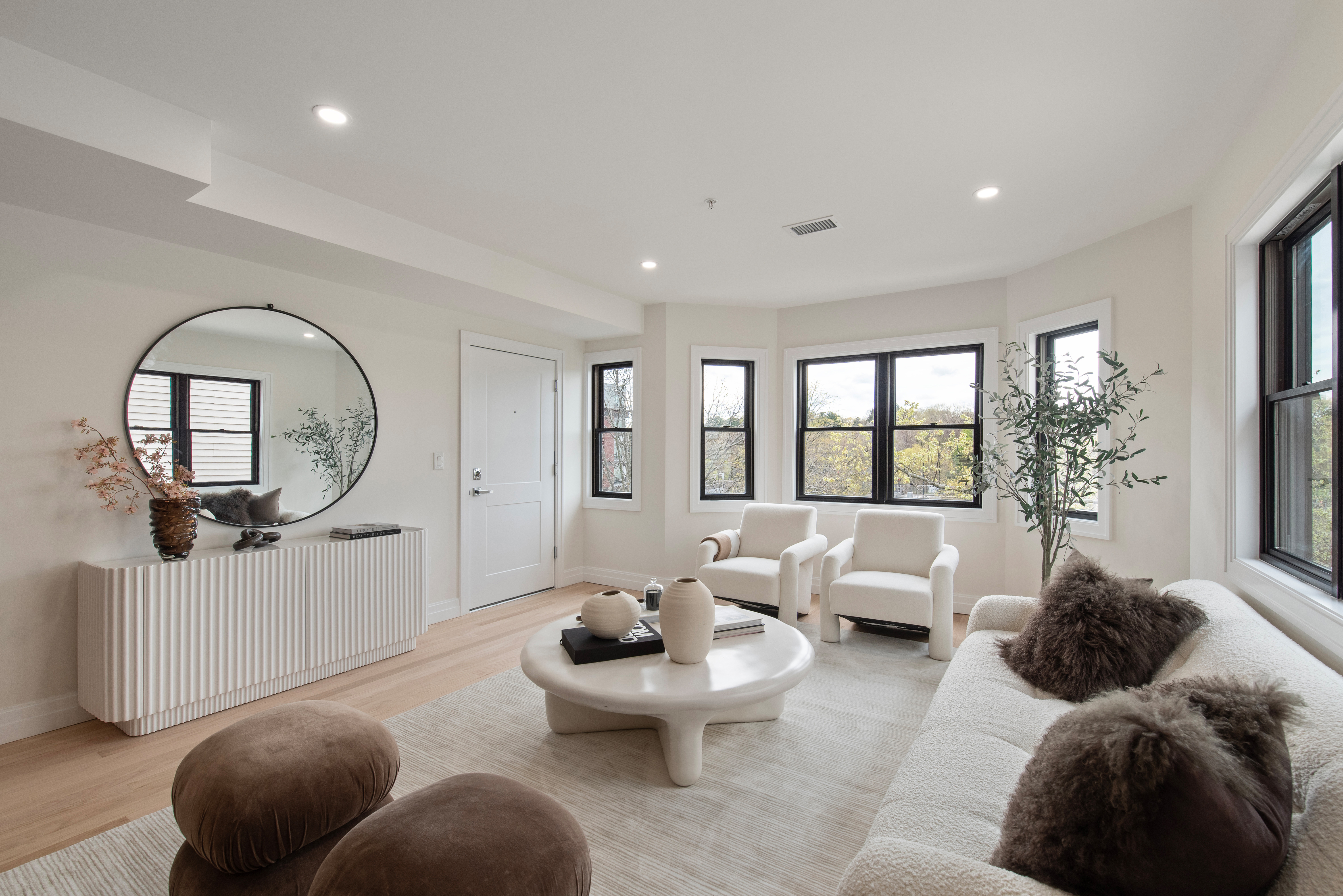 Photos of apartment on Hyde Park Ave.,Boston MA 02130