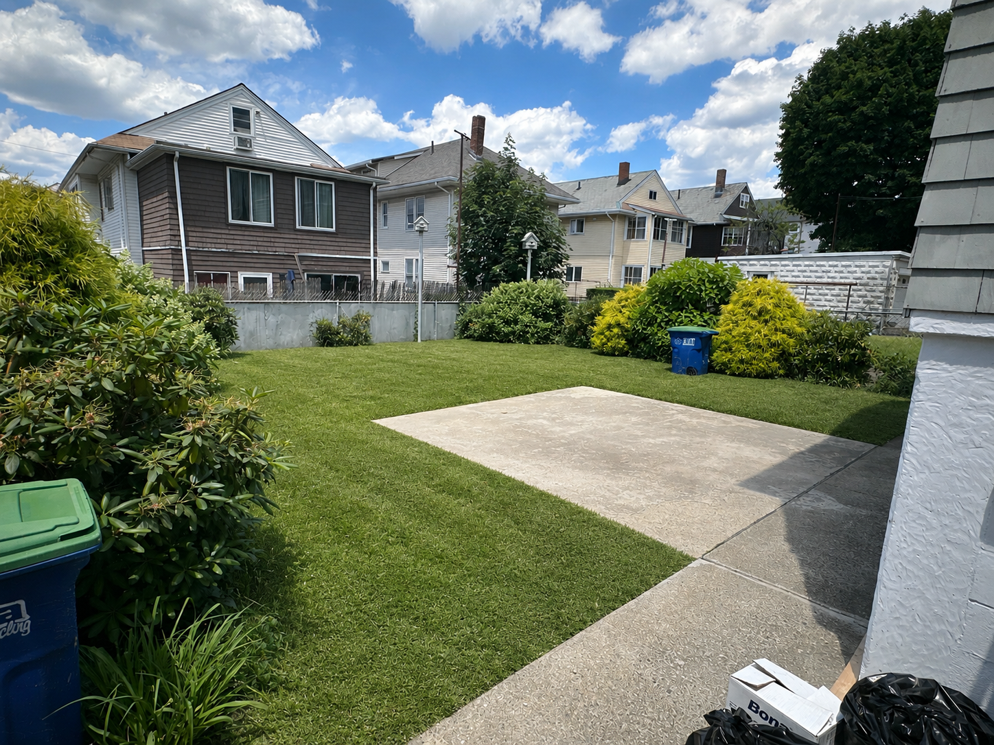 111 Hillsdale Rd. — Tufts