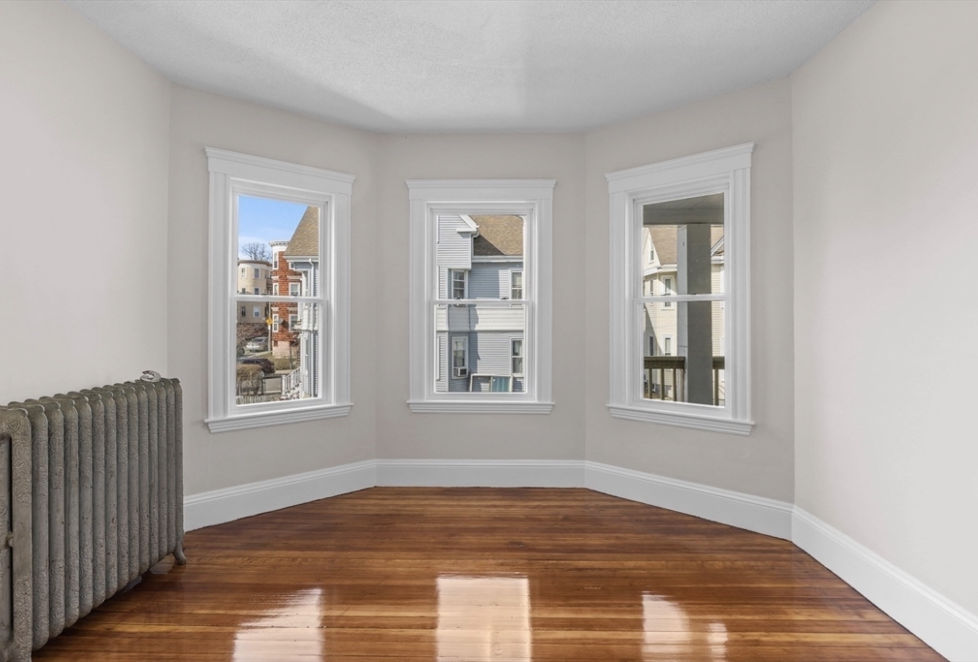 Photos of apartment on Speedwell St.,Boston MA 02122