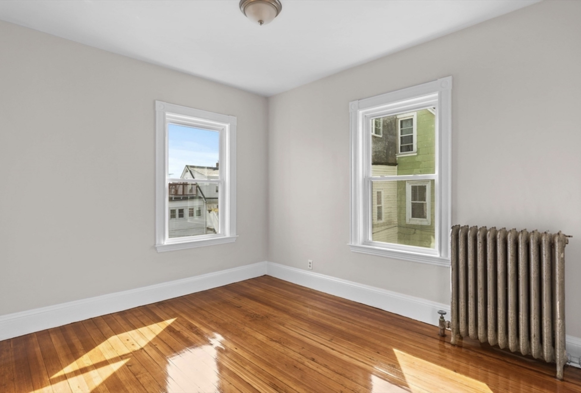 Photos of apartment on Speedwell St.,Boston MA 02122