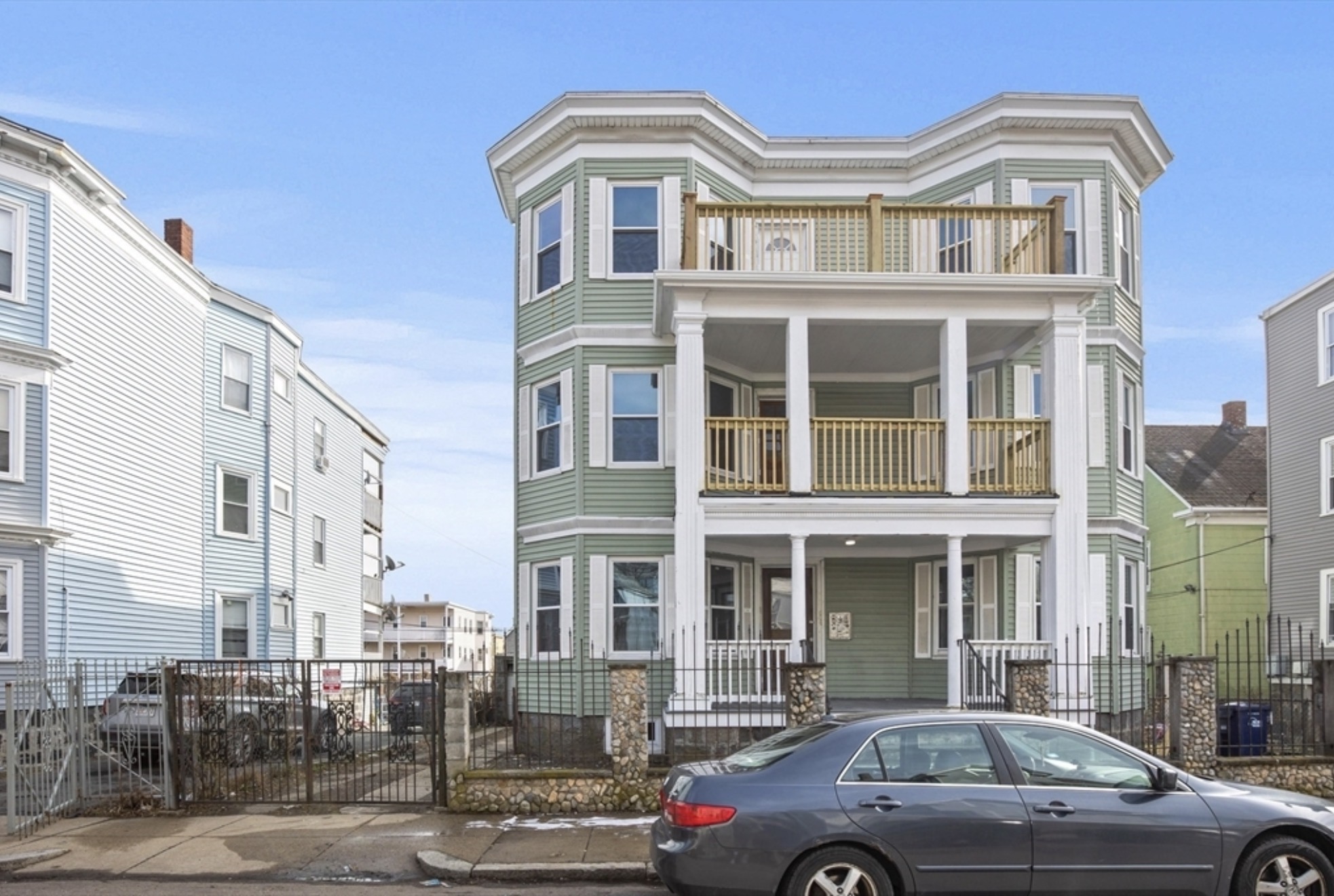 Photos of apartment on Dix St.,Boston MA 02122