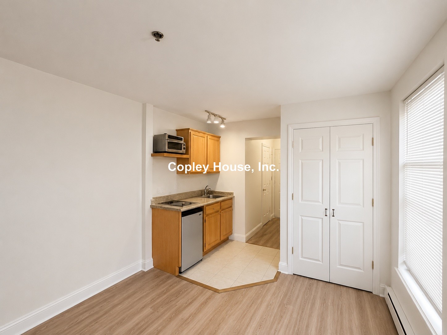 Photos of apartment on Tremont St.,Boston MA 02118
