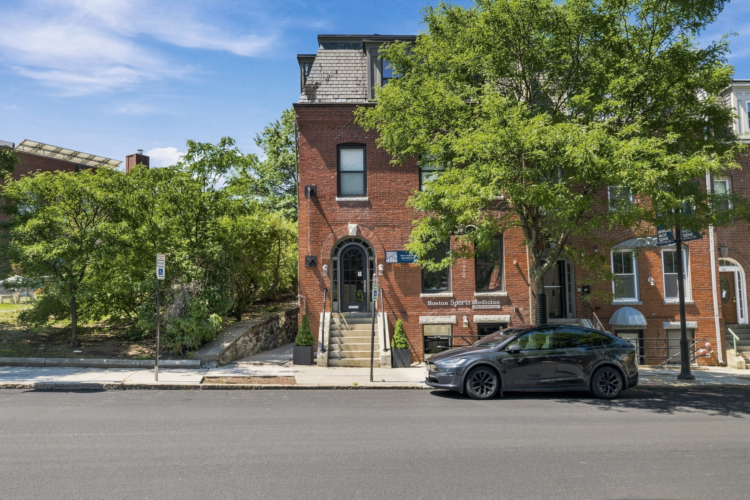 Photos of apartment on Harvard St.,Brookline MA 02445