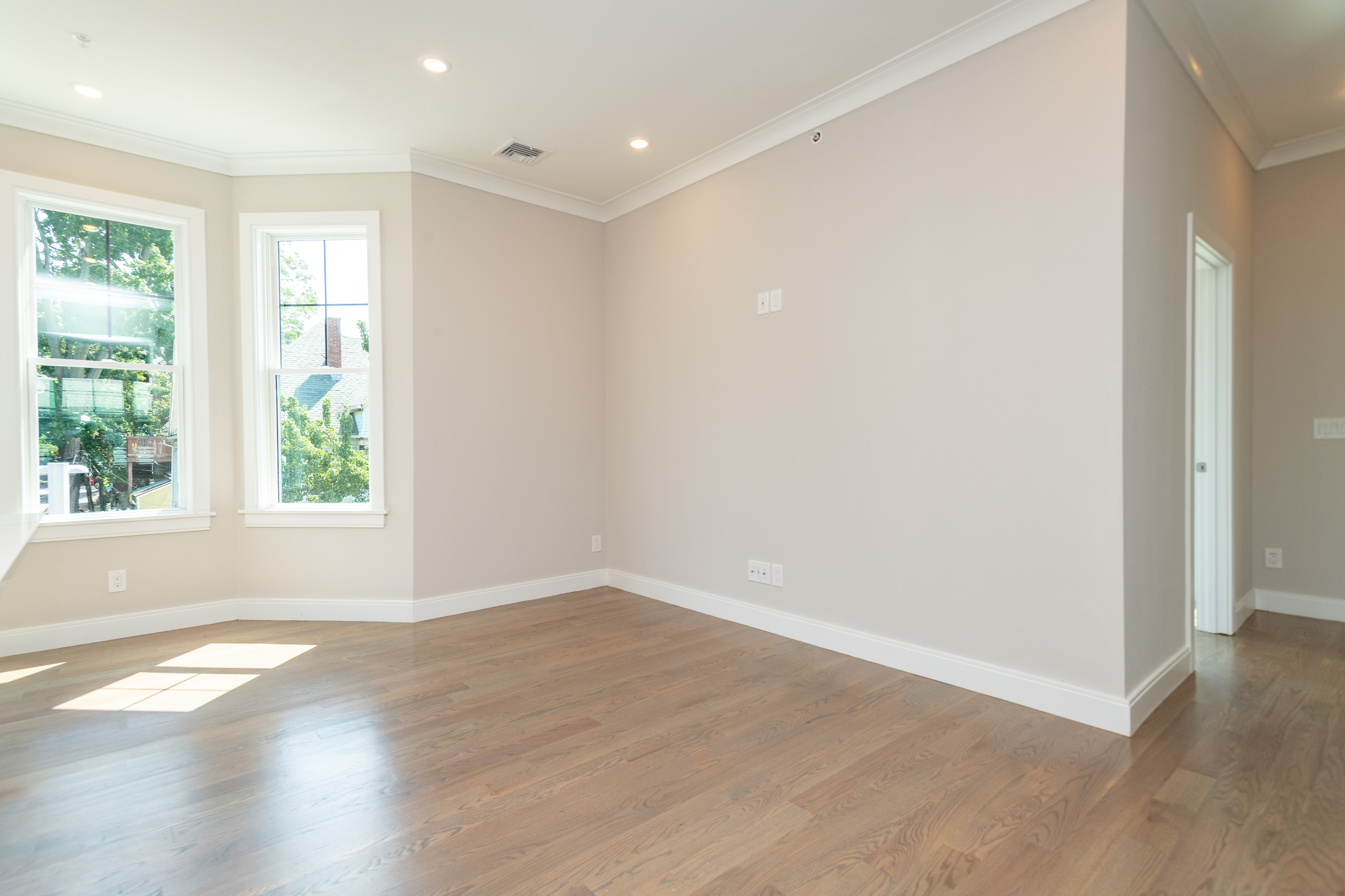 Photos of apartment on Washington St.,Boston MA 02130