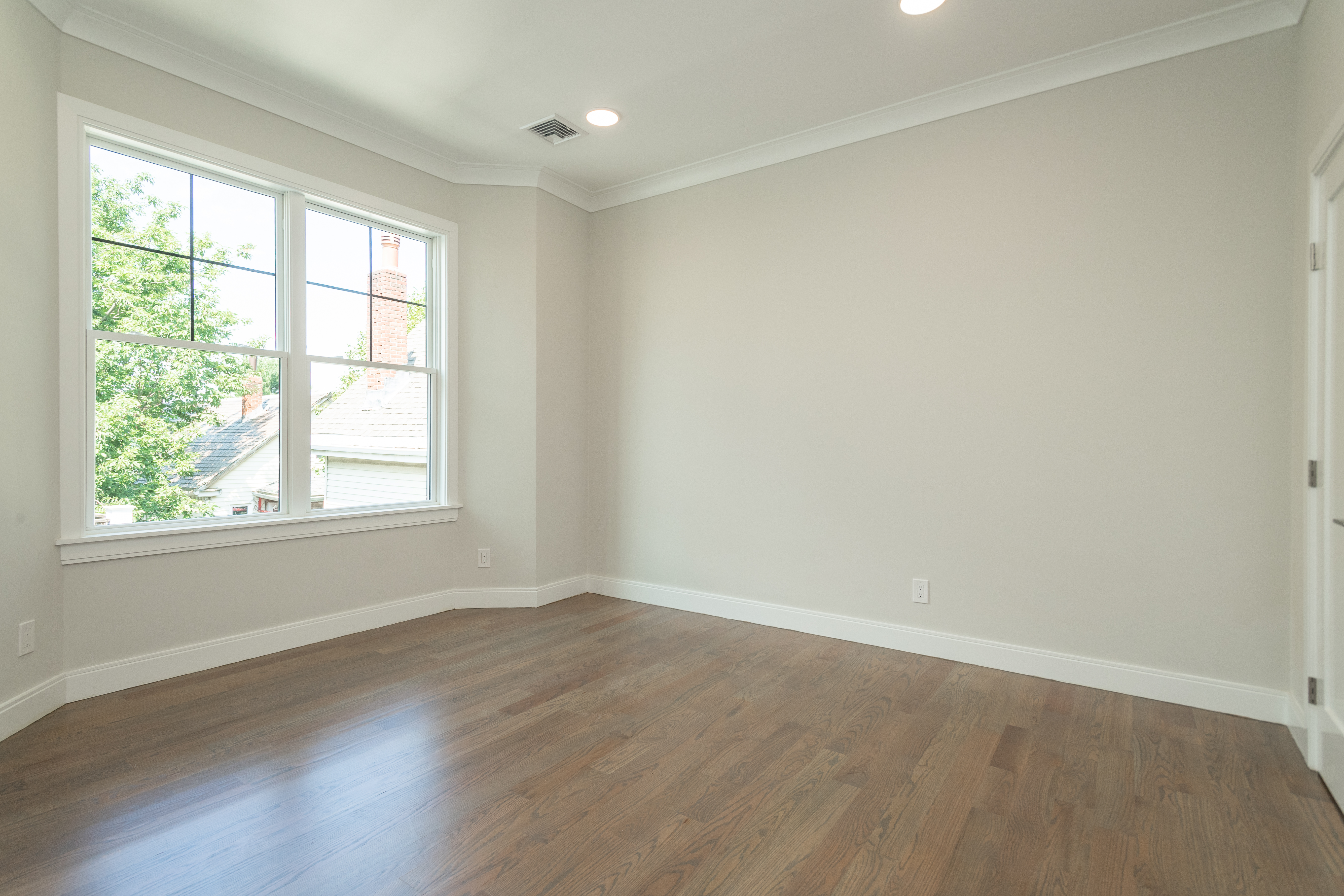Photos of apartment on Washington St.,Boston MA 02130