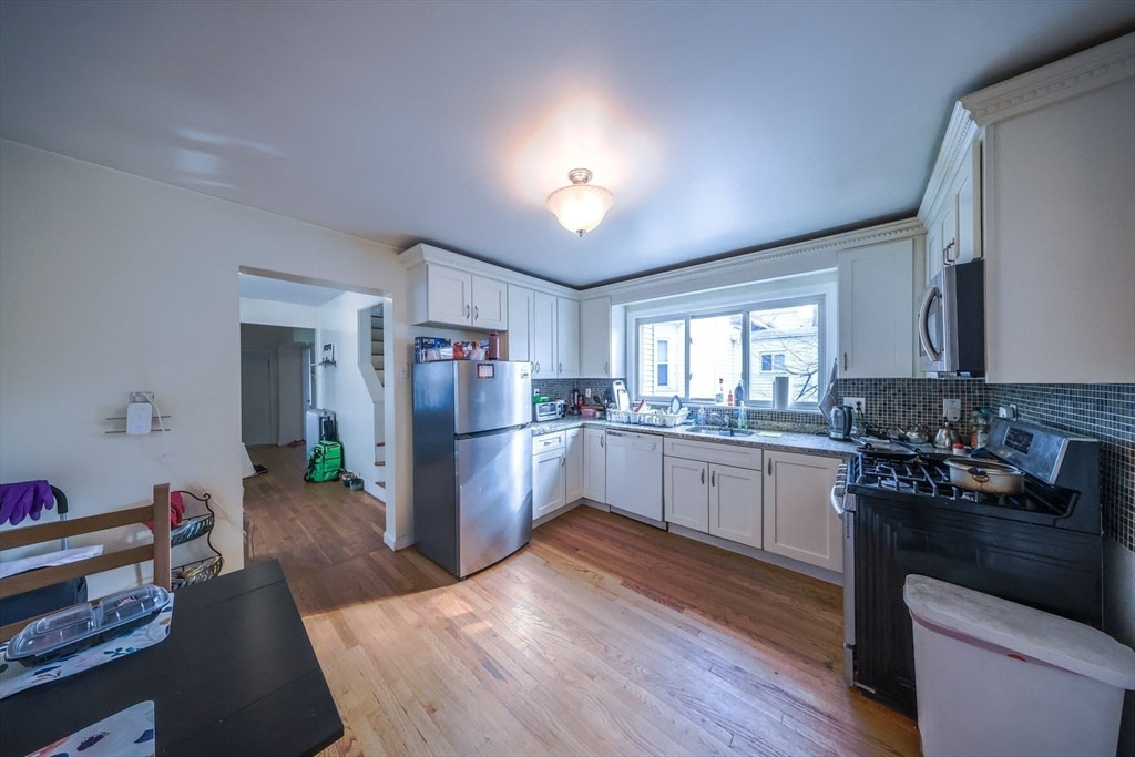 Photos of apartment on Prospect St.,Cambridge MA 02139
