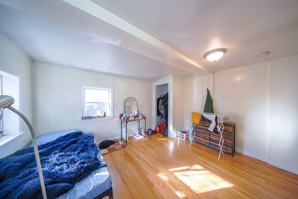 Photos of apartment on Prospect St.,Cambridge MA 02139