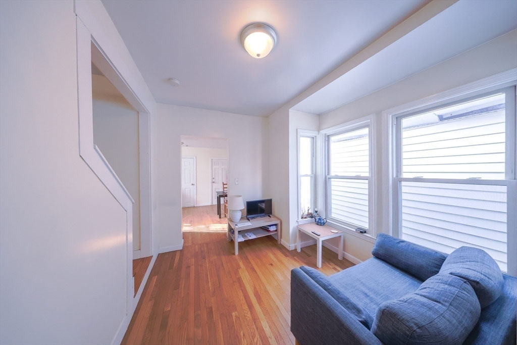 Photos of apartment on Prospect St.,Cambridge MA 02139