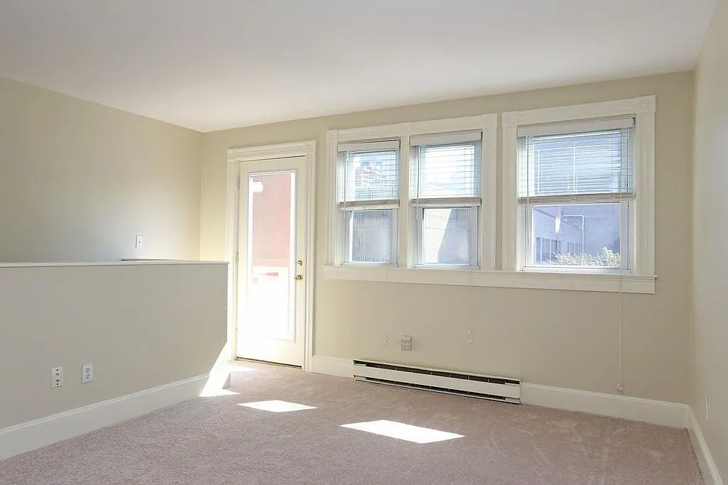 Photos of apartment on Norway St.,Boston MA 02115