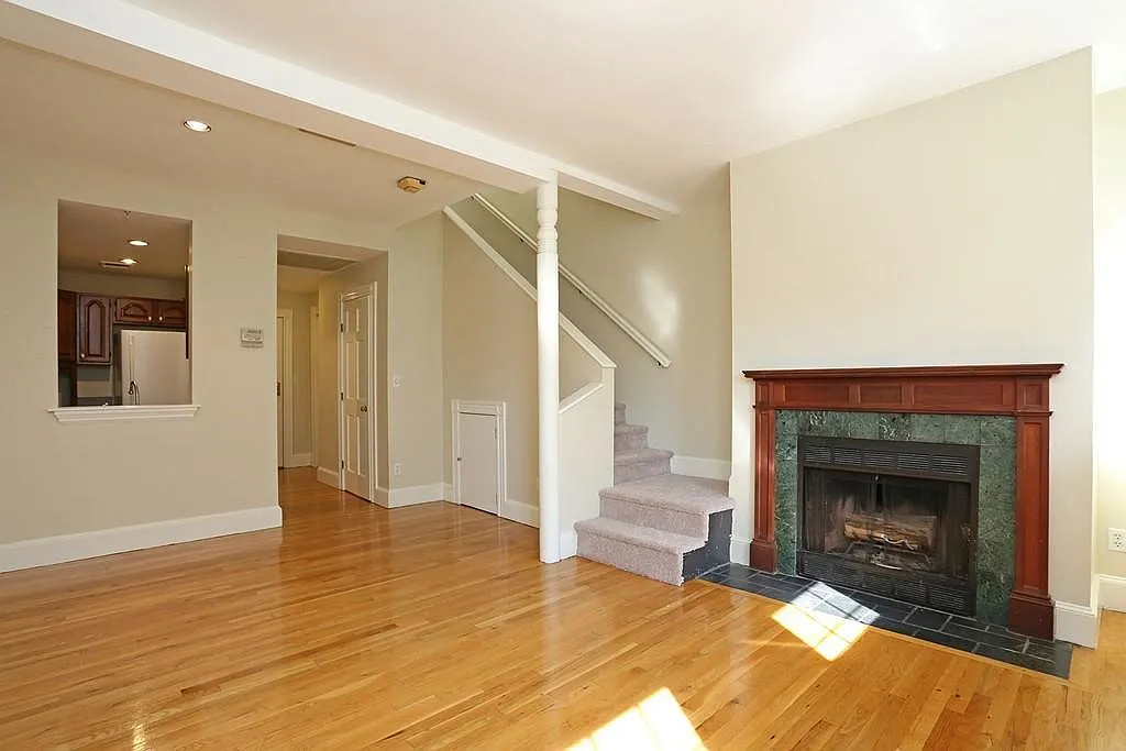 Photos of apartment on Norway St.,Boston MA 02115