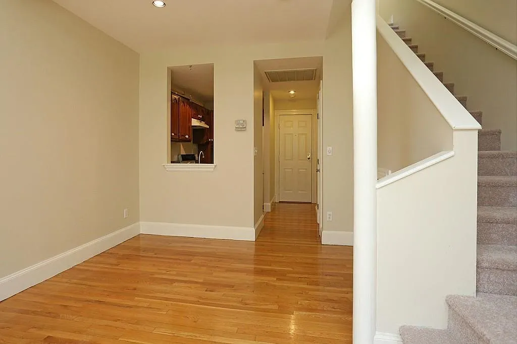 Photos of apartment on Norway St.,Boston MA 02115