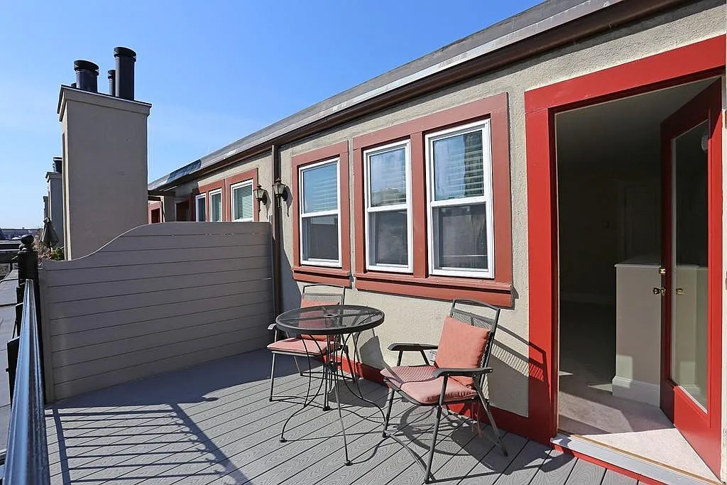 Photos of apartment on Norway St.,Boston MA 02115