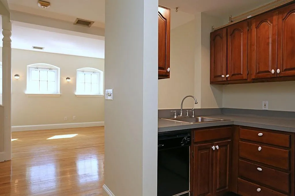 Photos of apartment on Norway St.,Boston MA 02115
