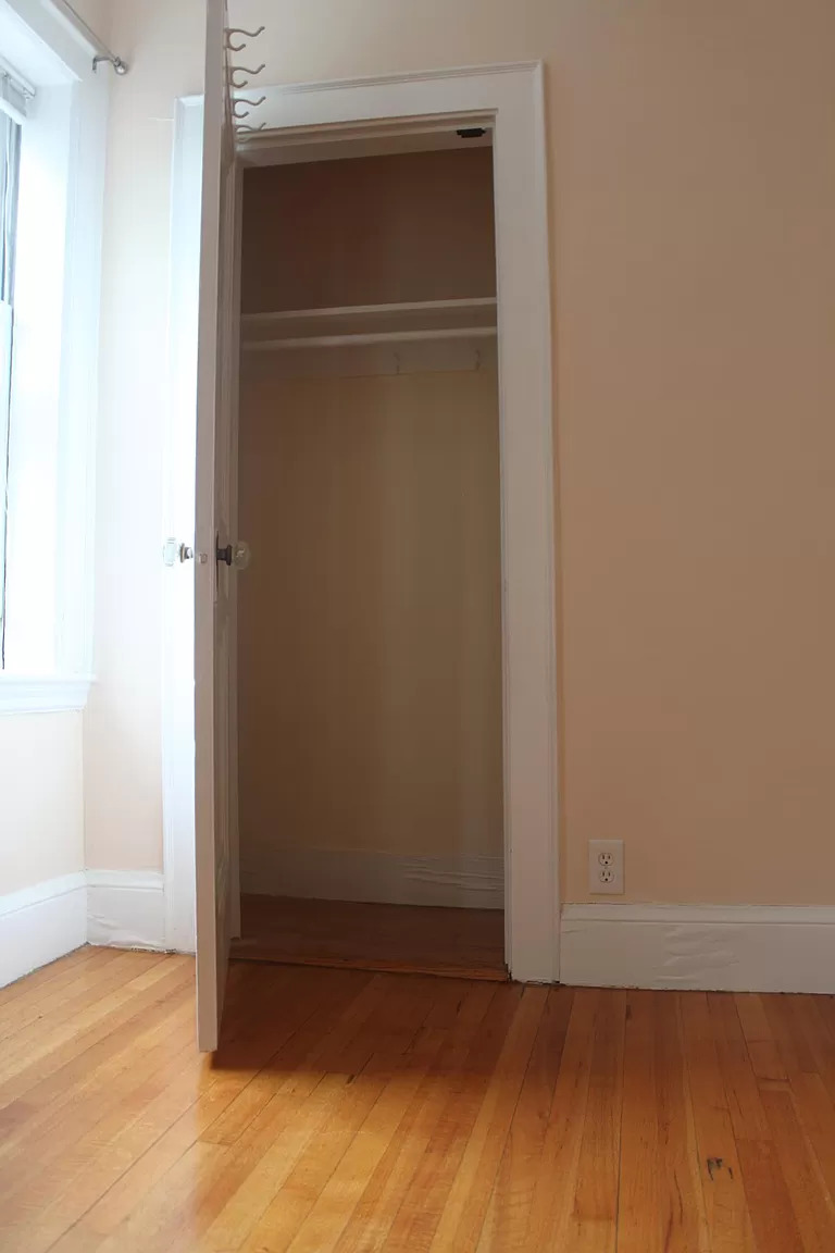 Photos of apartment on Concord Ave.,Cambridge MA 02138
