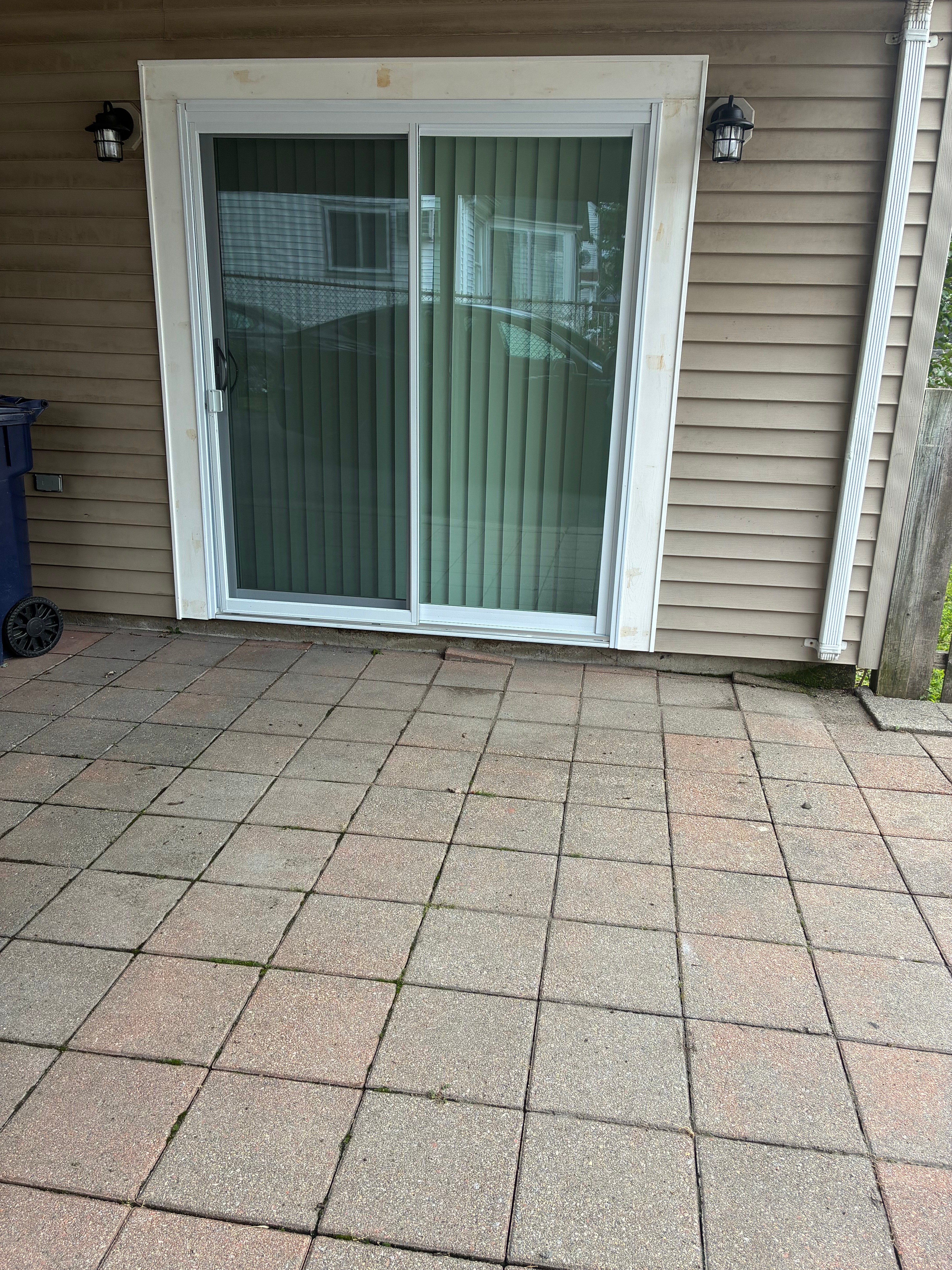 Photos of apartment on Edith St.,Everett MA 01249