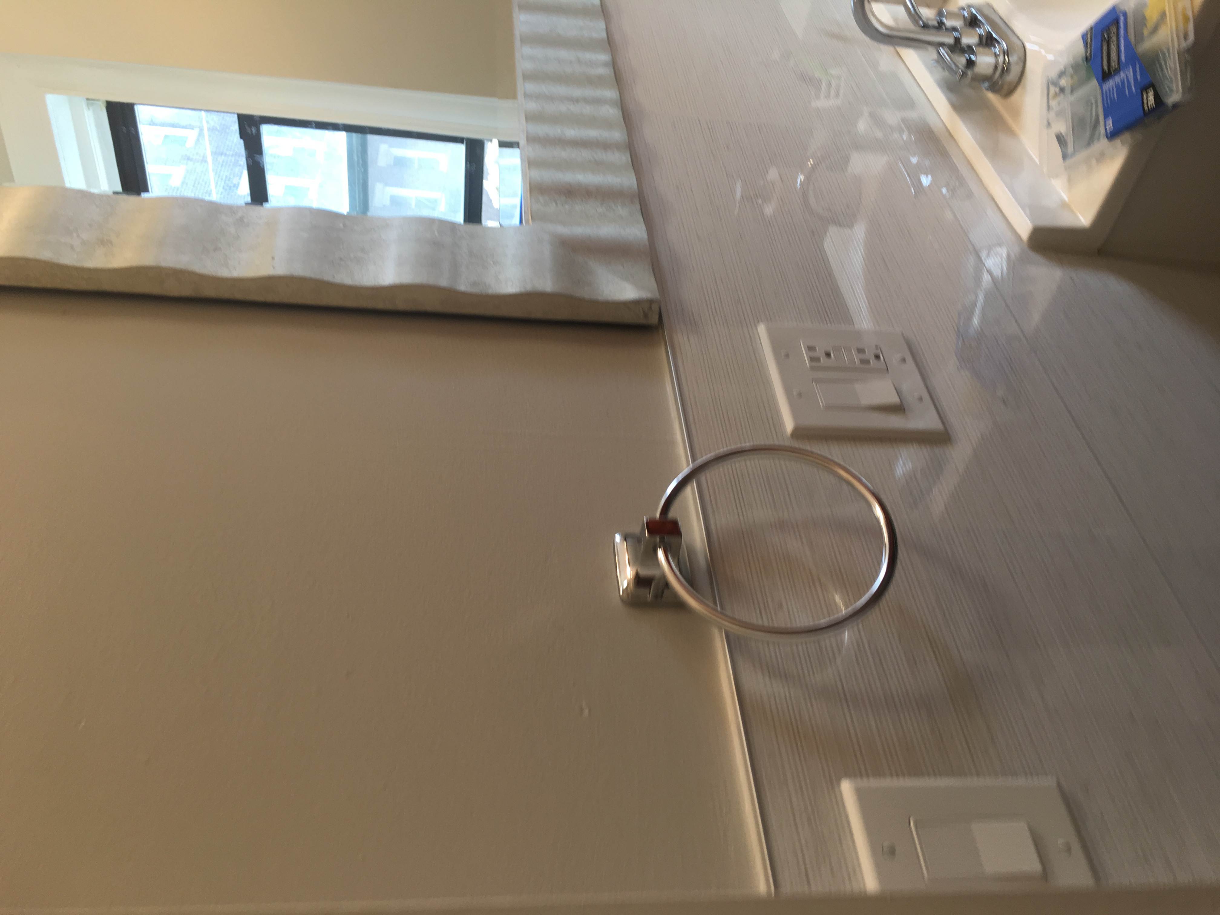 Photos of apartment on Linden St.,Boston MA 02134