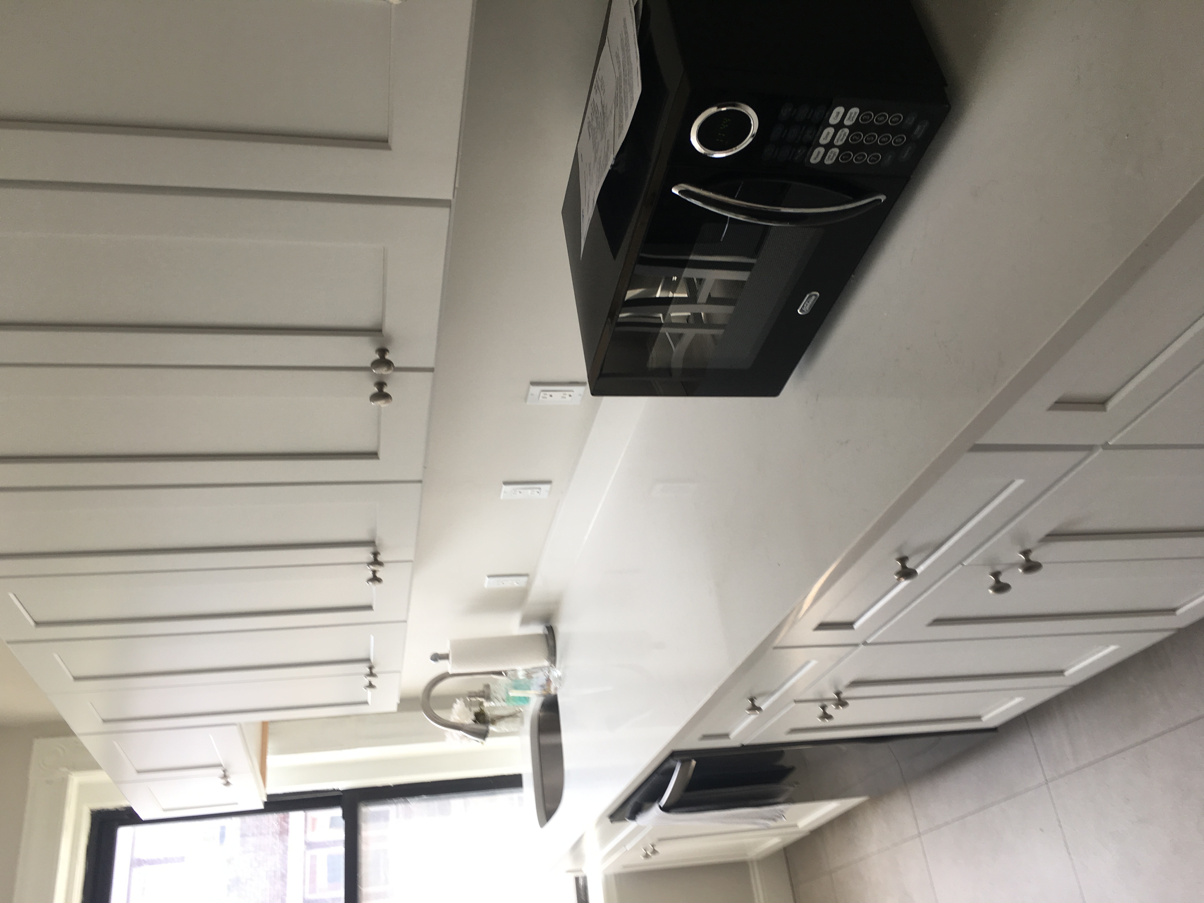 Photos of apartment on Linden St.,Boston MA 02134