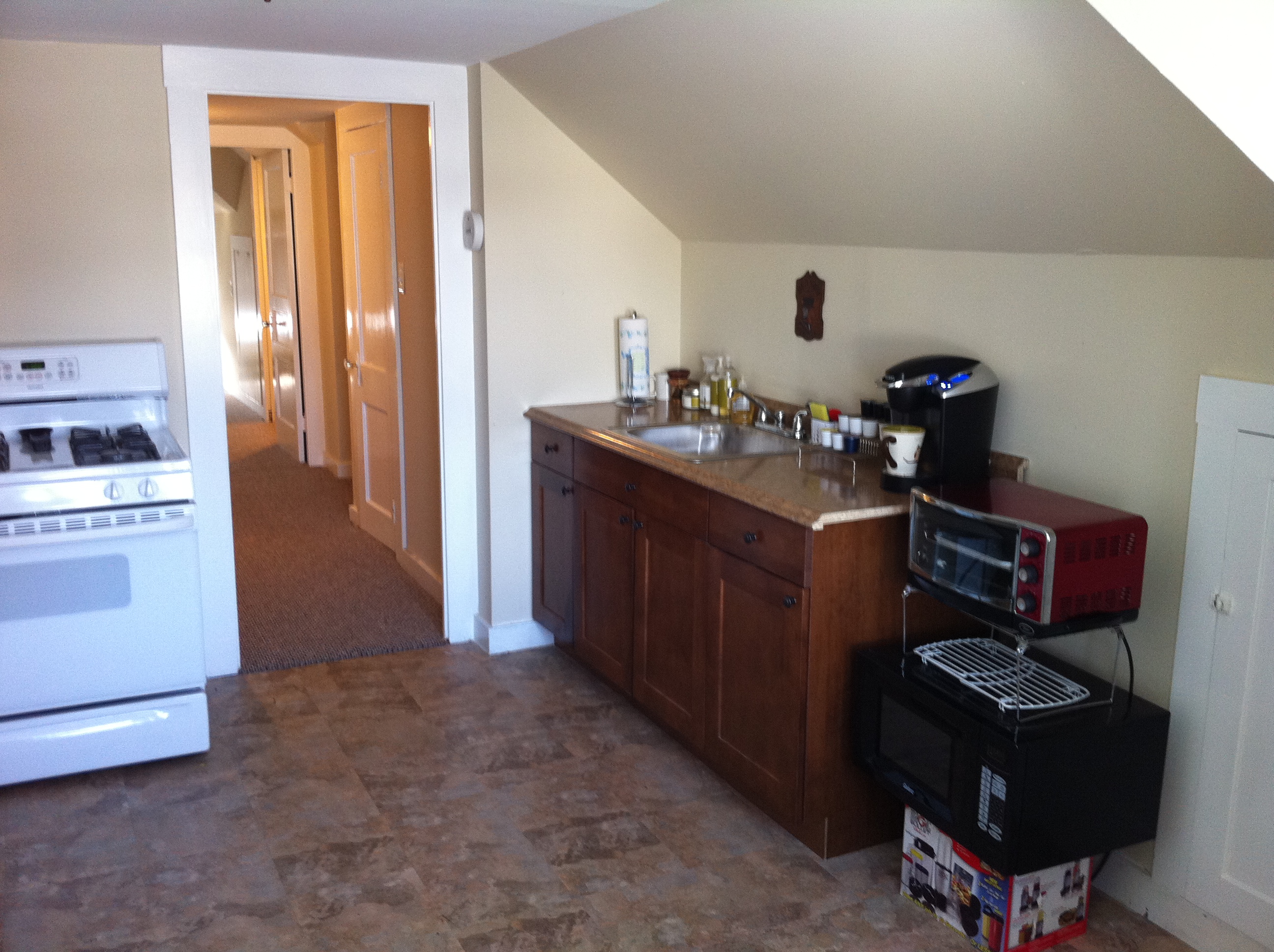11 Fairfield St. — East Watertown