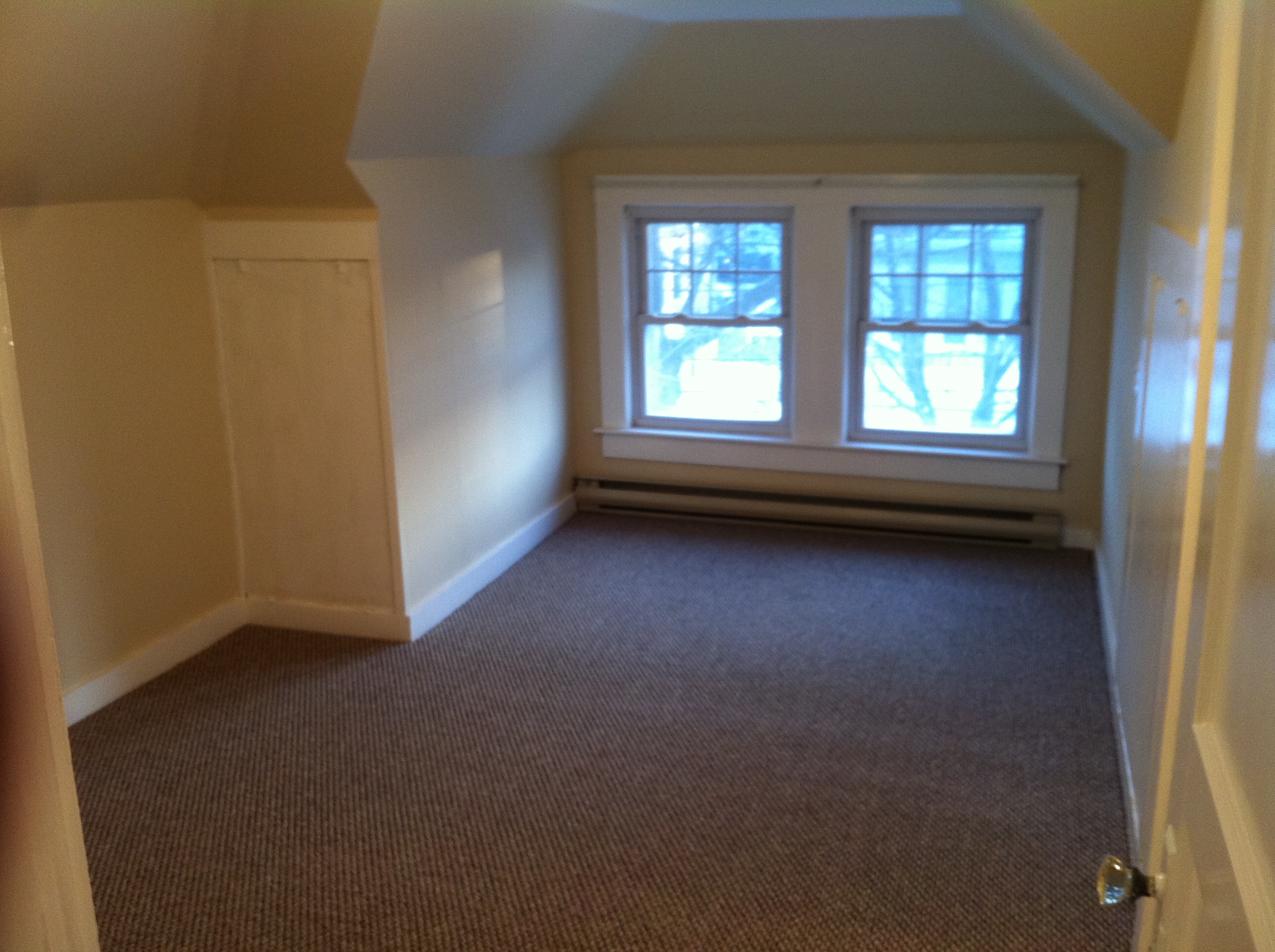 11 Fairfield St. — East Watertown