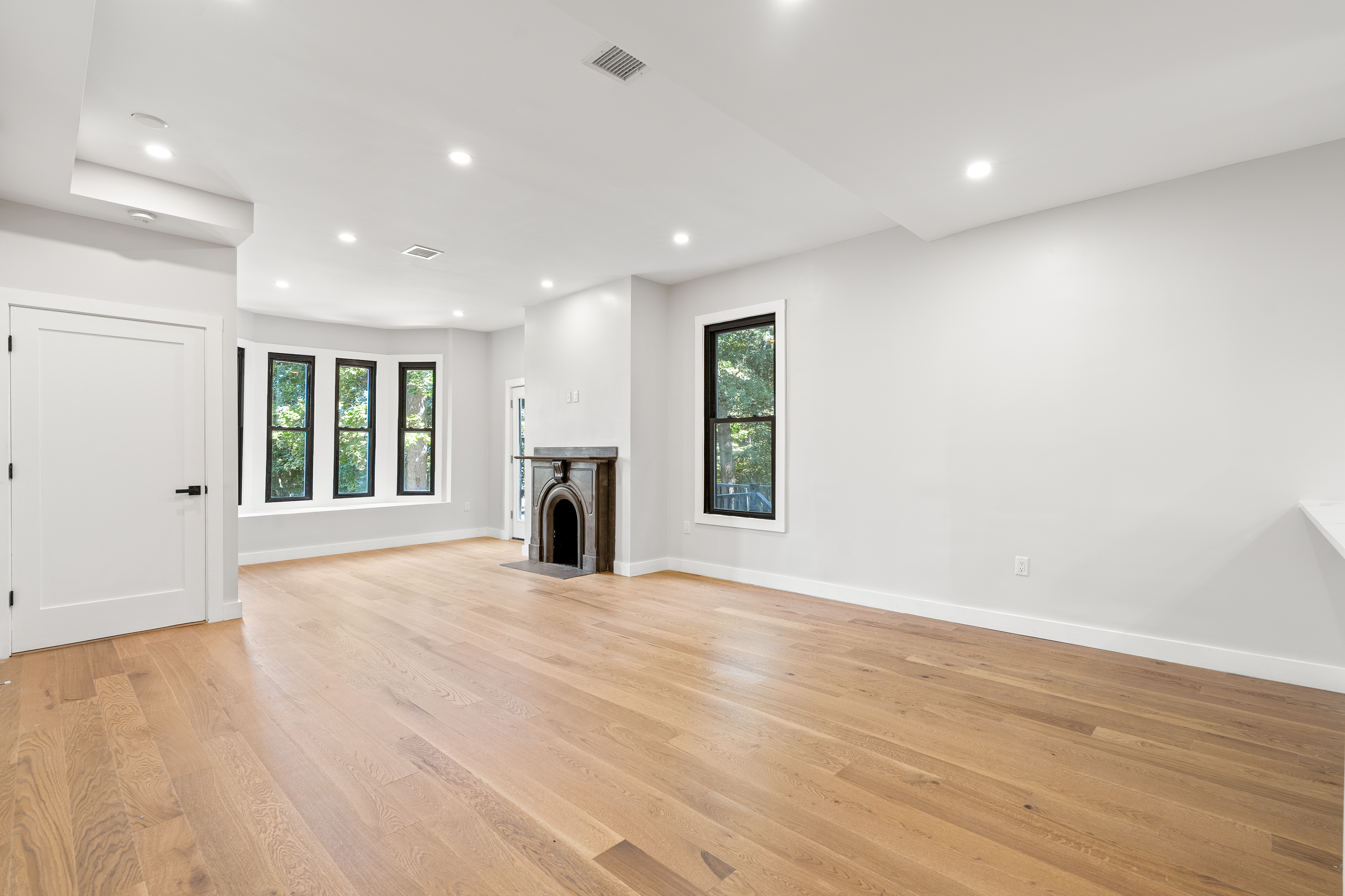 Pictures of  property for rent on Yale Ter., Boston, MA 02130