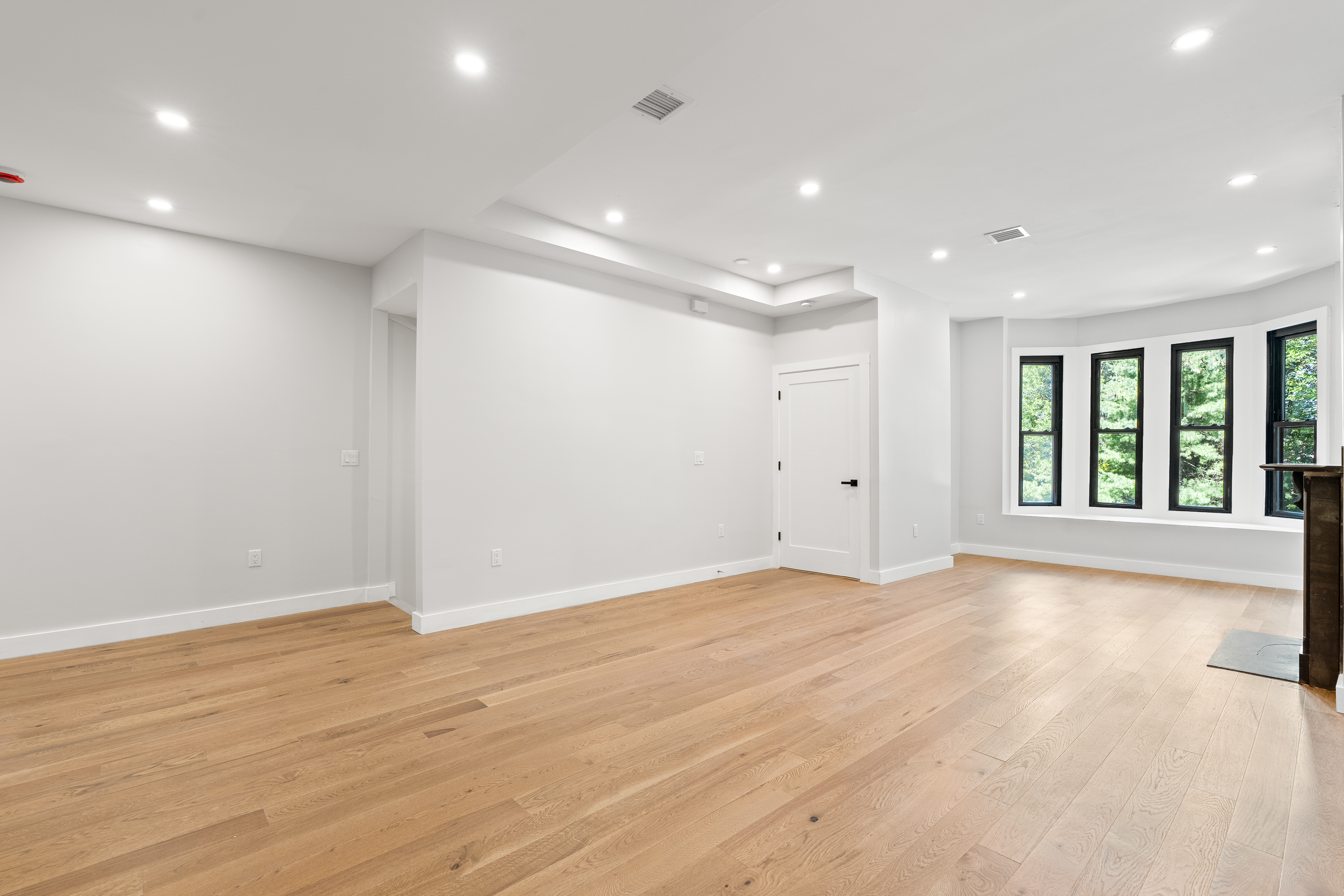 Photos of apartment on Yale Ter.,Boston MA 02130