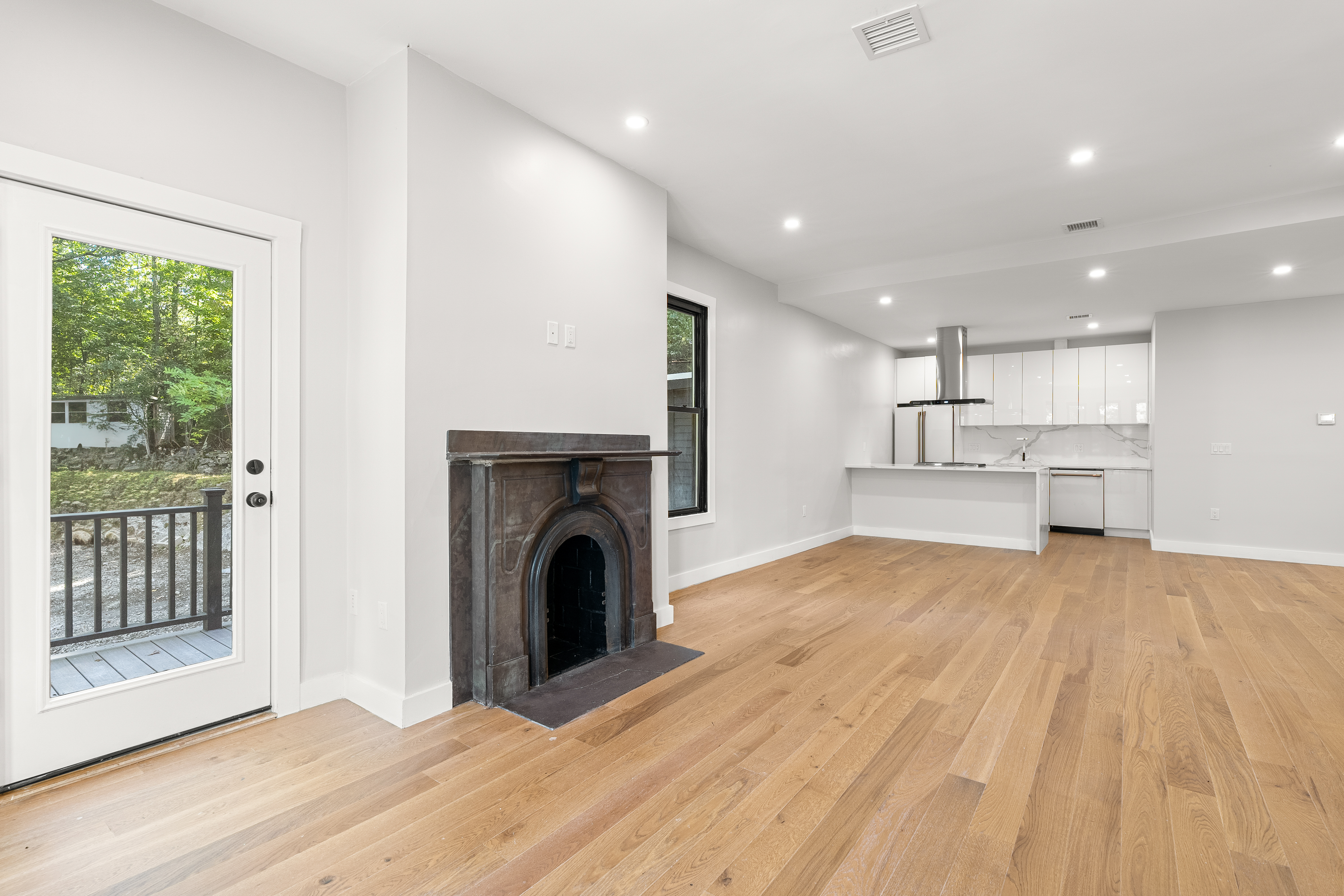 Photos of apartment on Yale Ter.,Boston MA 02130