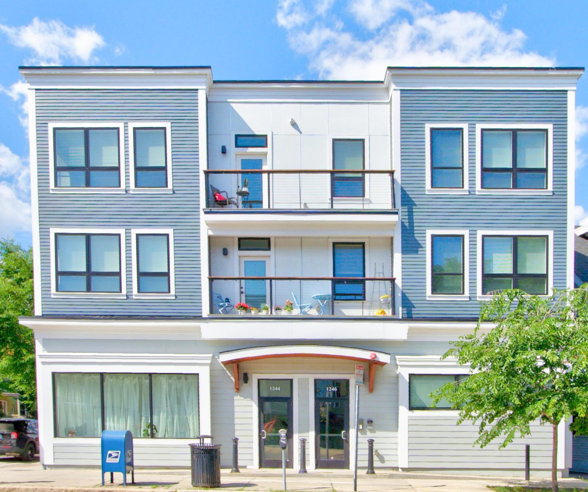 Photos of apartment on Broadway,Somerville MA 02144