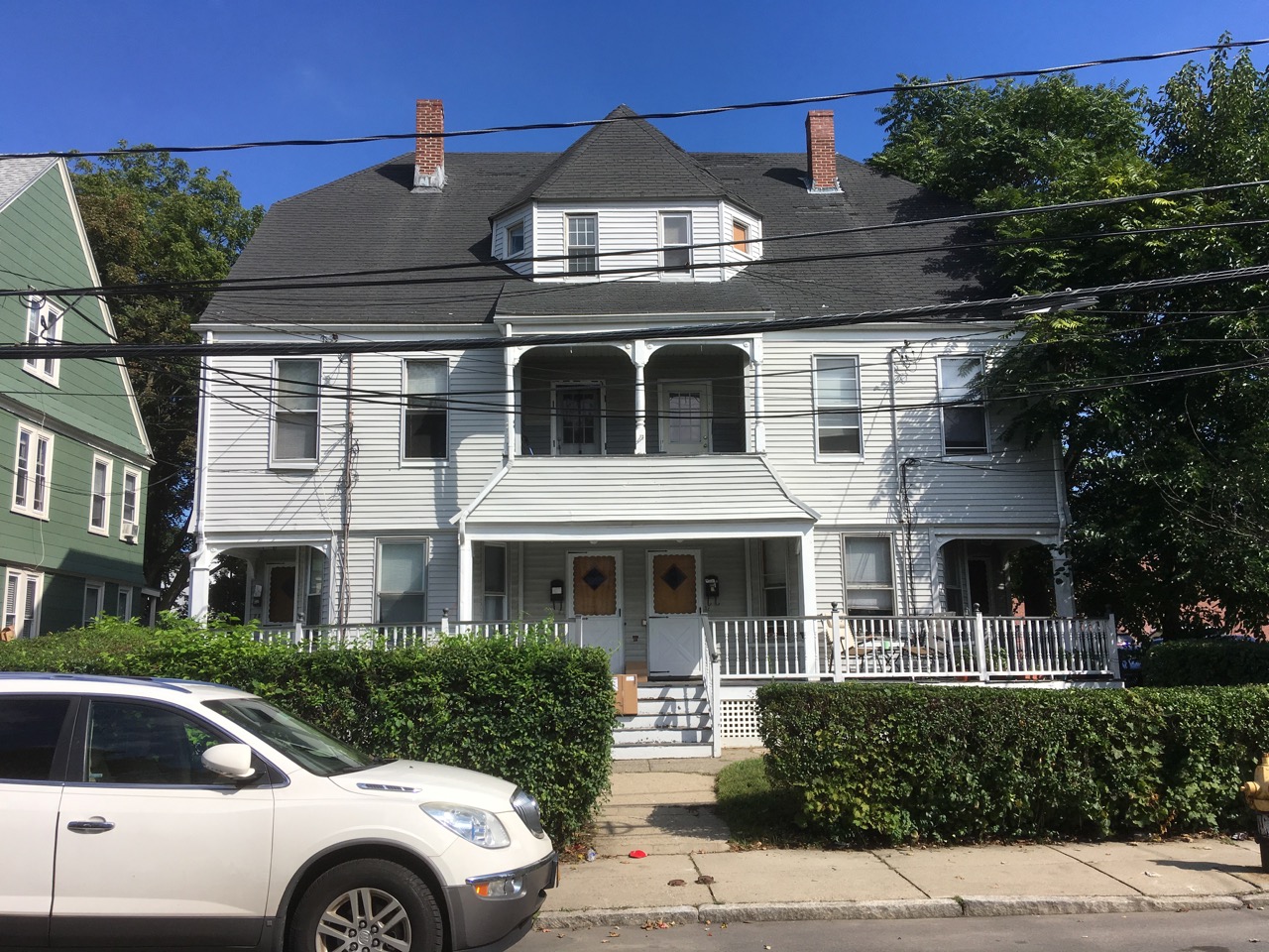 4 bed, 2 bath apartment for rent at 32 Foster St Unit 1, Brighton — photo 1 of 17