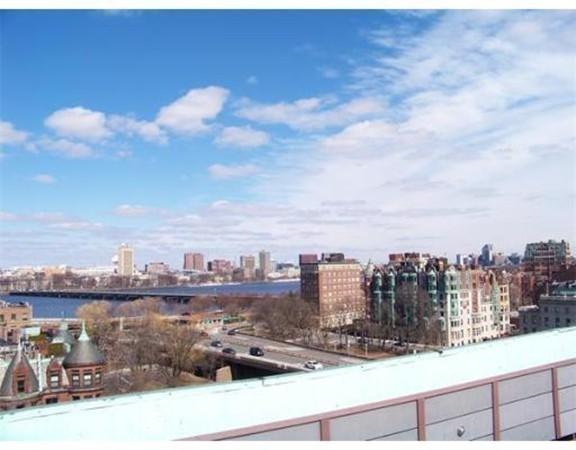 Studio bed, 1 bath apartment for rent at 466 Commonwealth Ave Unit 207, Fenway — photo 16 of 19